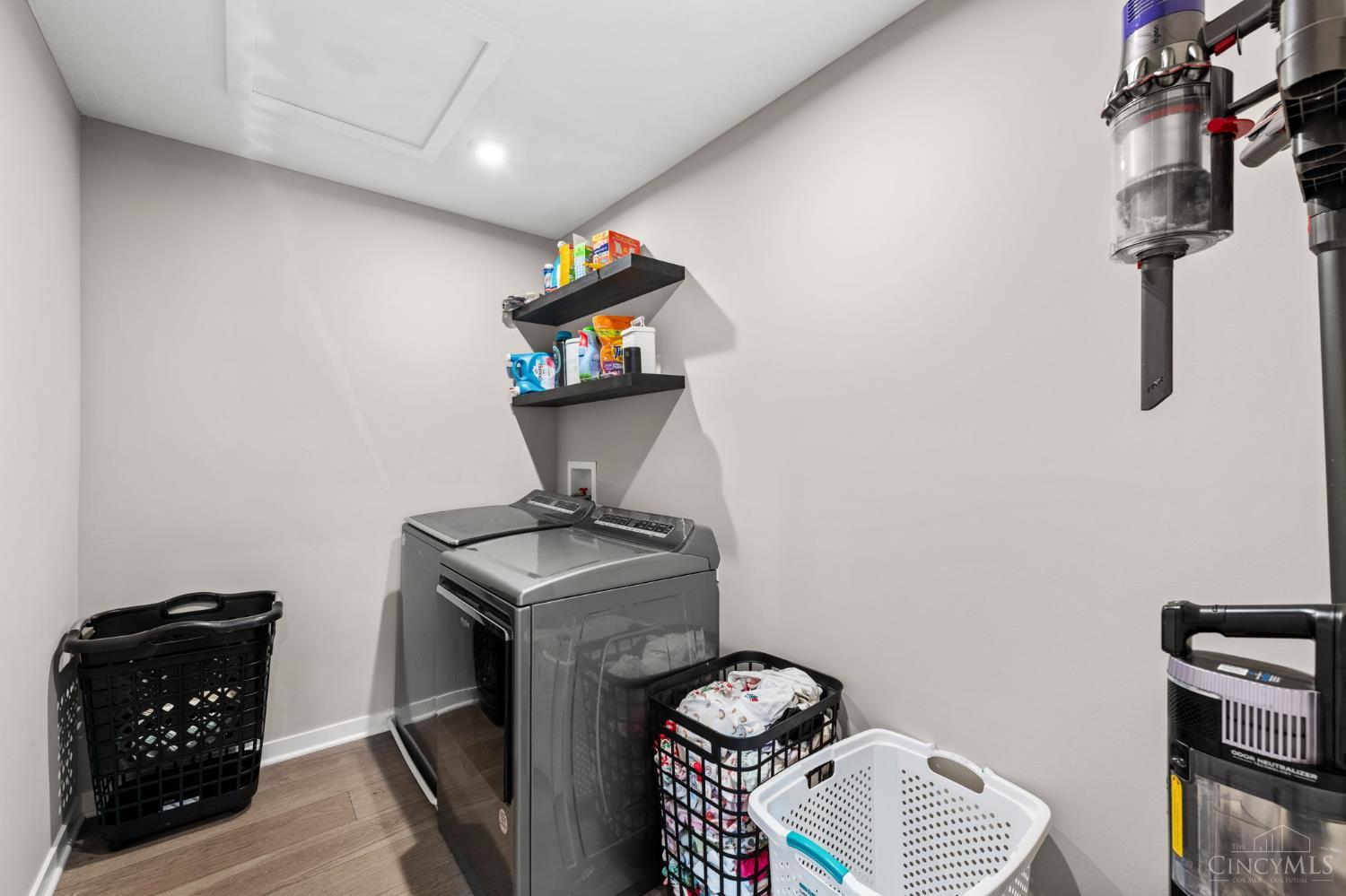 3388 Sunbeam Place