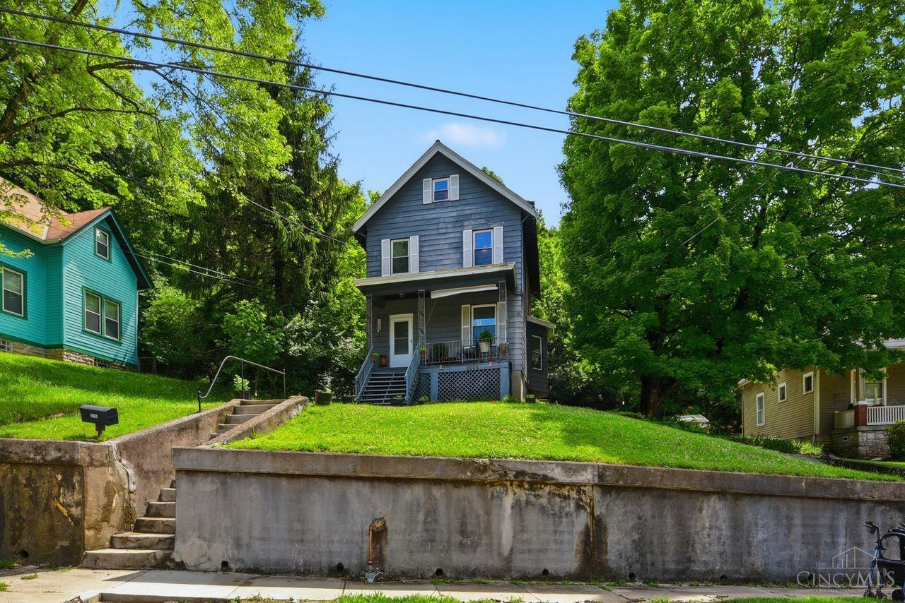 2006 Baltimore Avenue