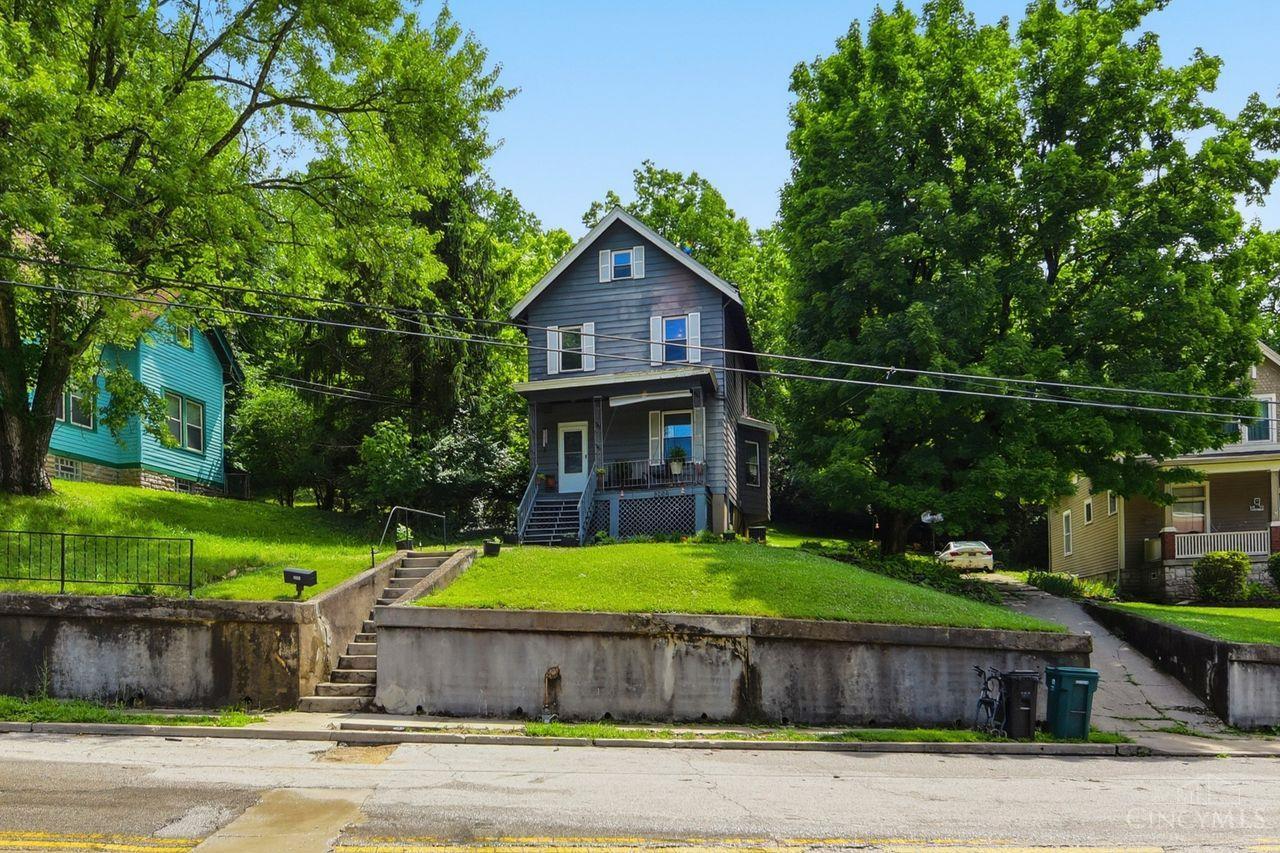 2006 Baltimore Avenue