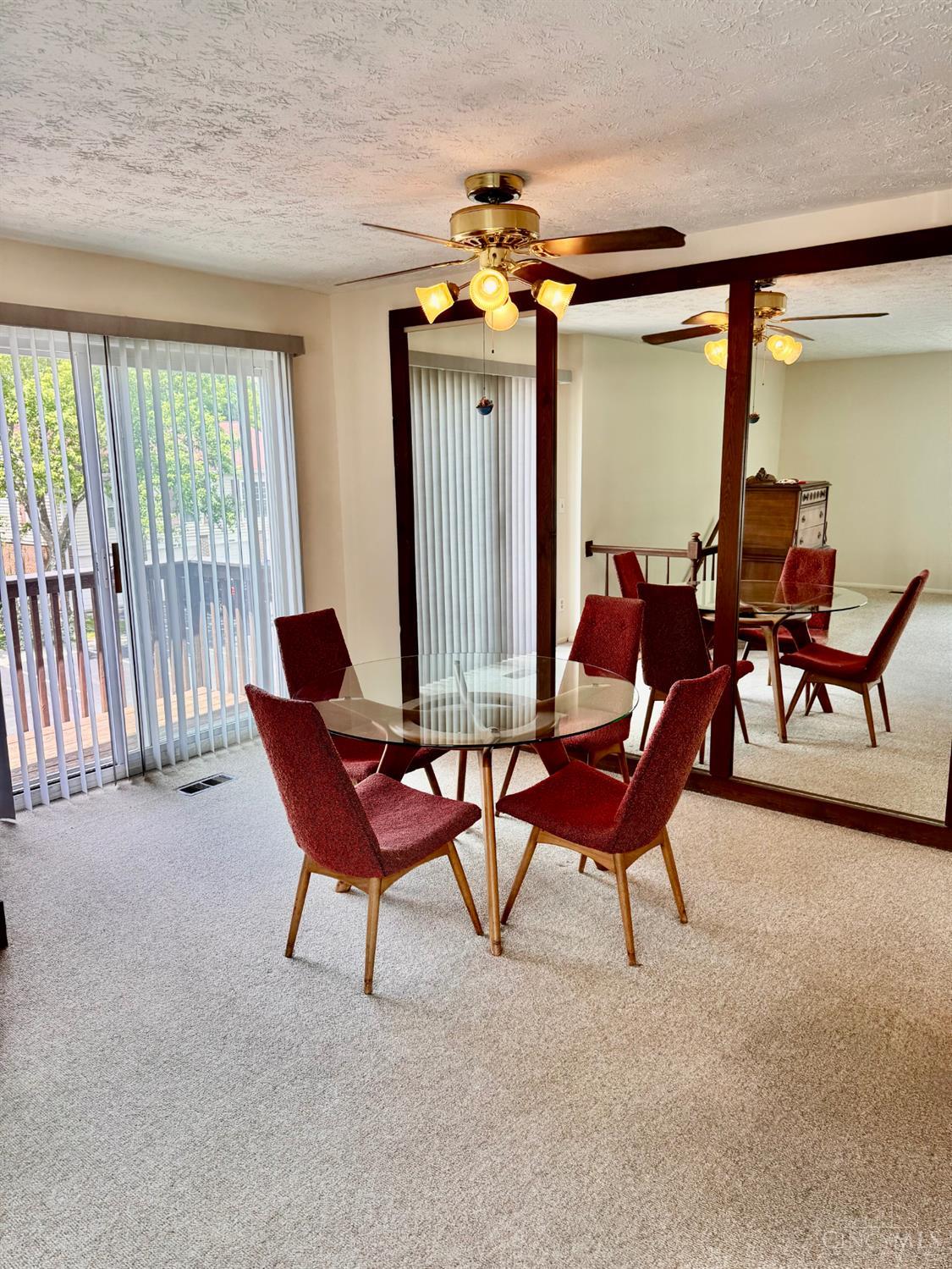 10 Sunnyside Drive 15DG