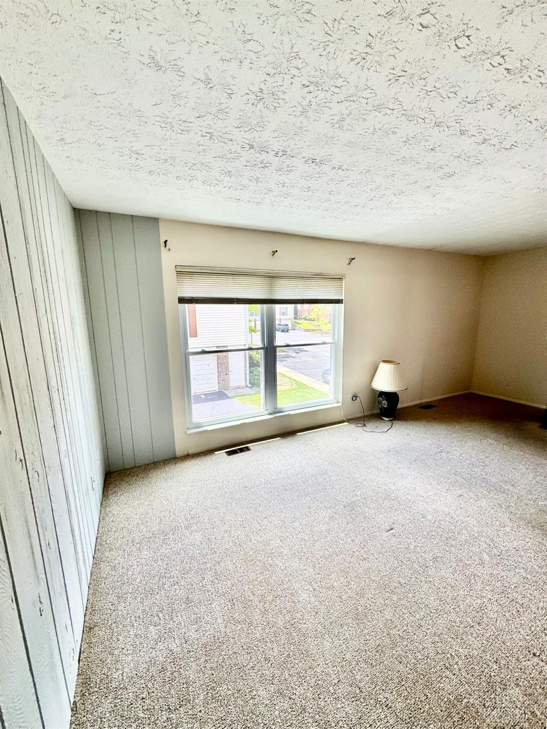 10 Sunnyside Drive 15DG