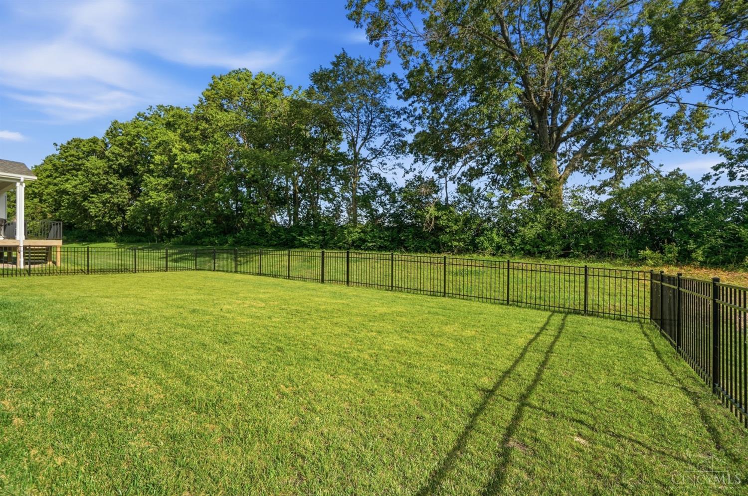 1261 Trailhead Place