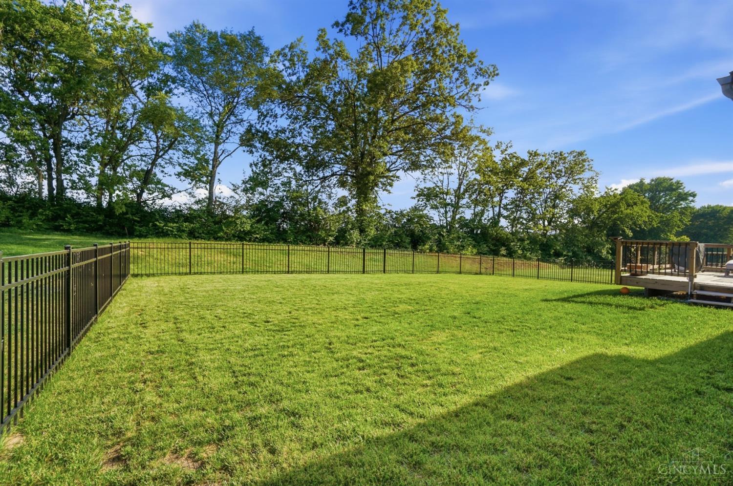 1261 Trailhead Place