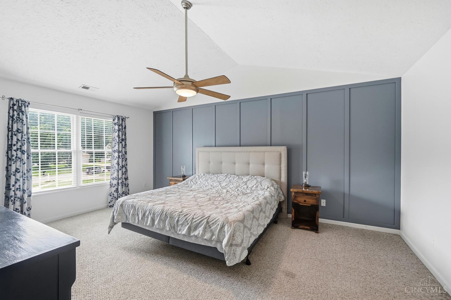 1553 Deerwoods Drive