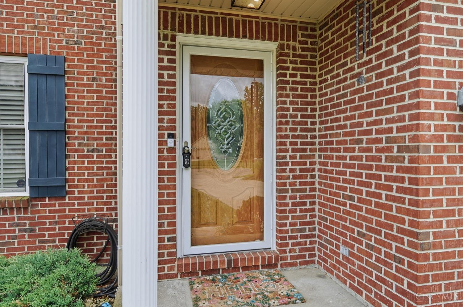 1553 Deerwoods Drive