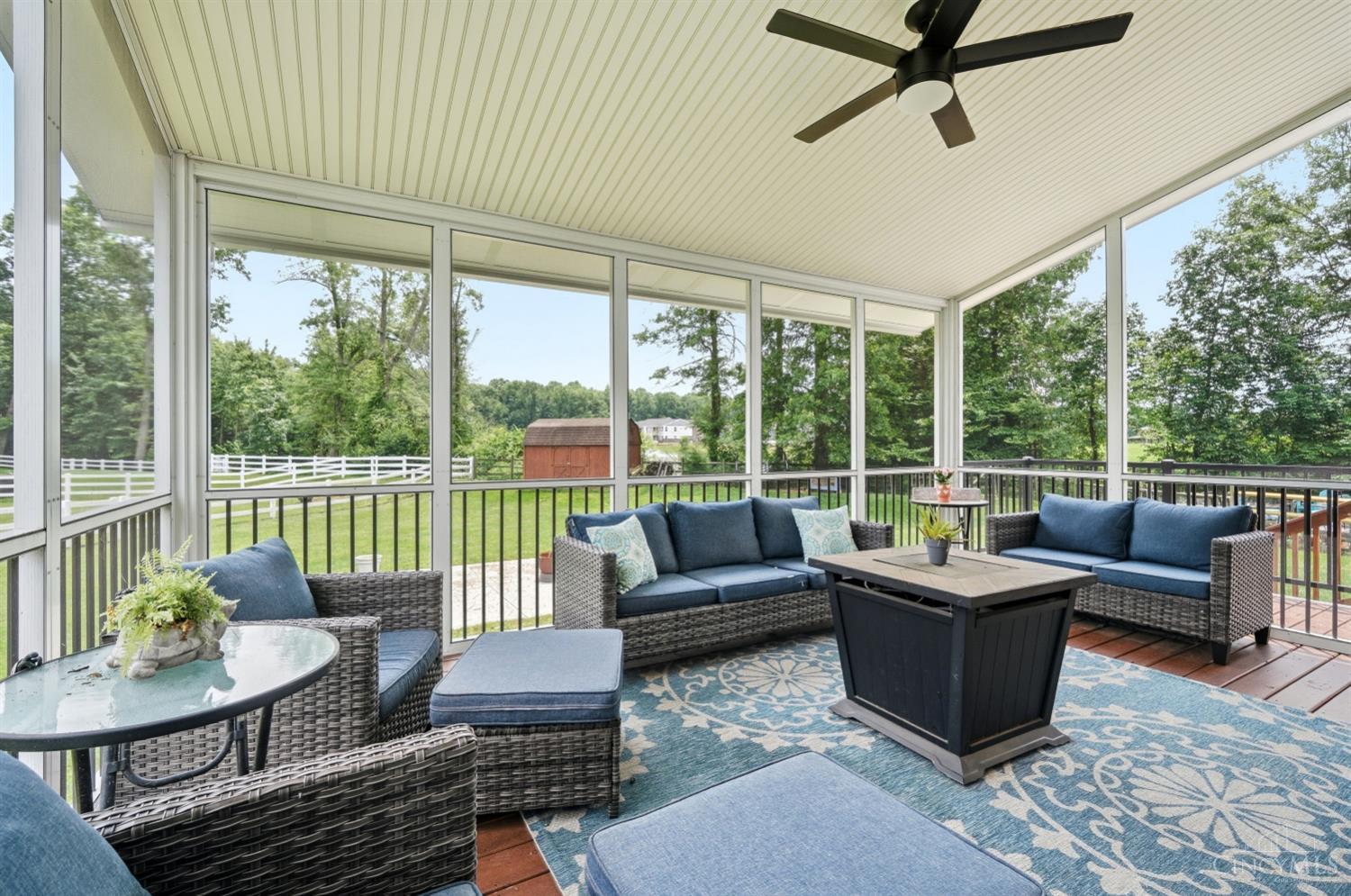 1553 Deerwoods Drive