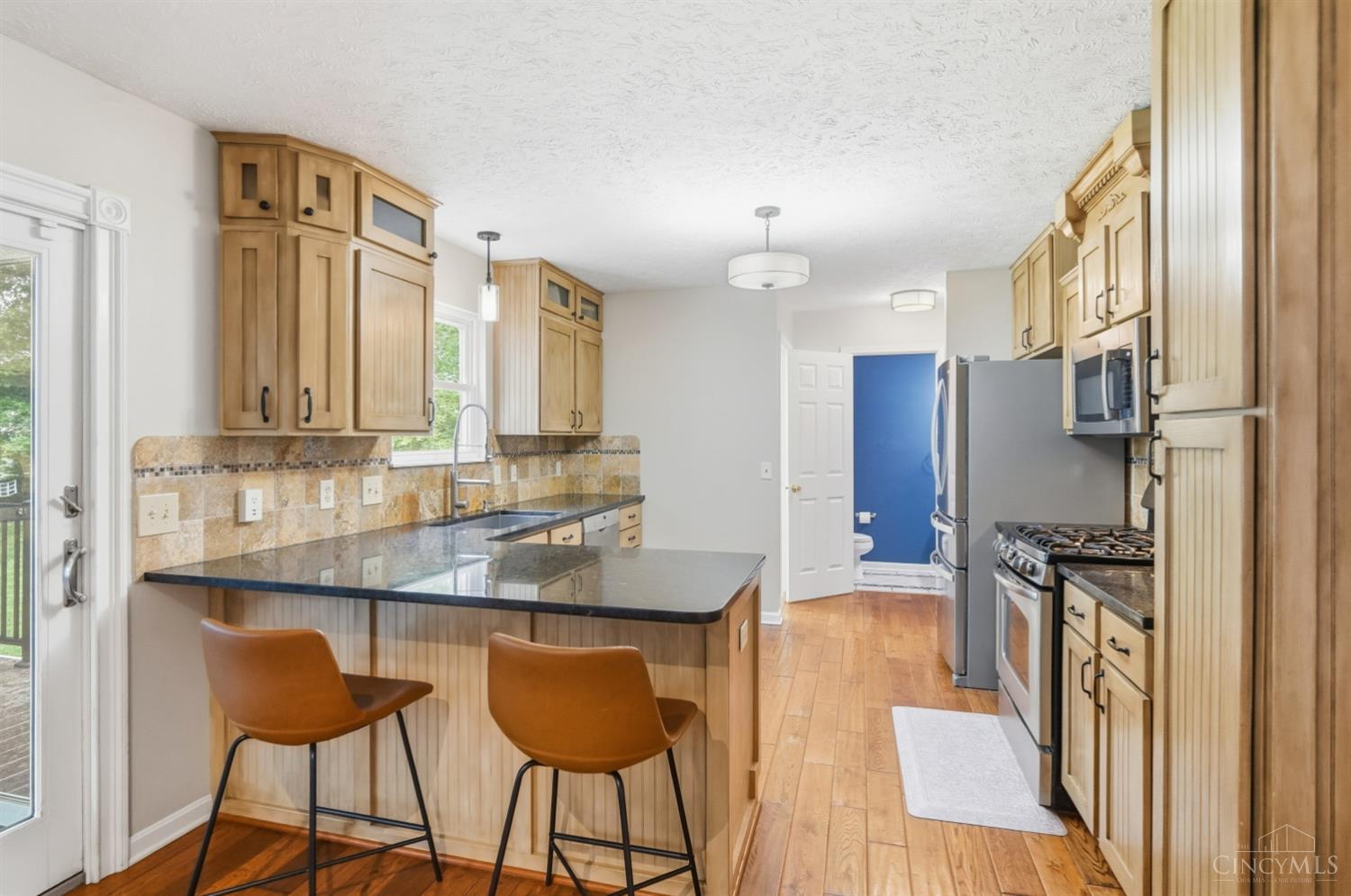 1553 Deerwoods Drive