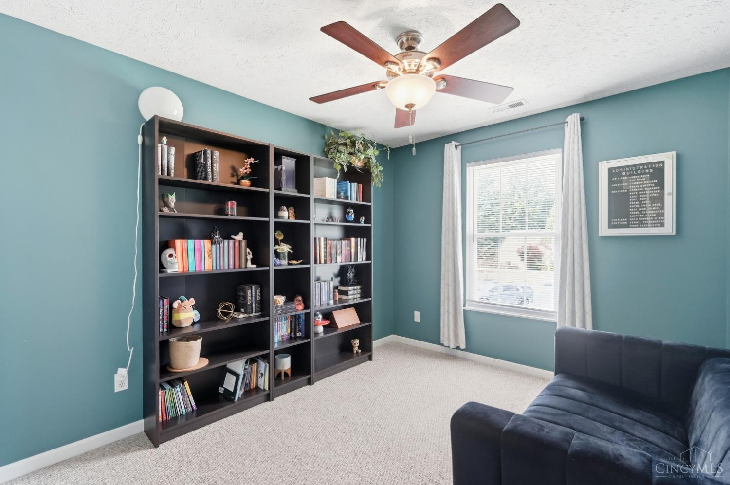 1553 Deerwoods Drive