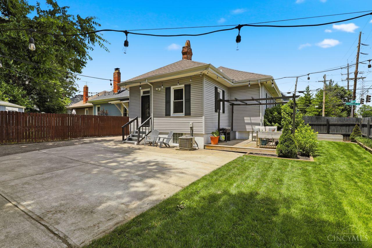 3329 Brotherton Road