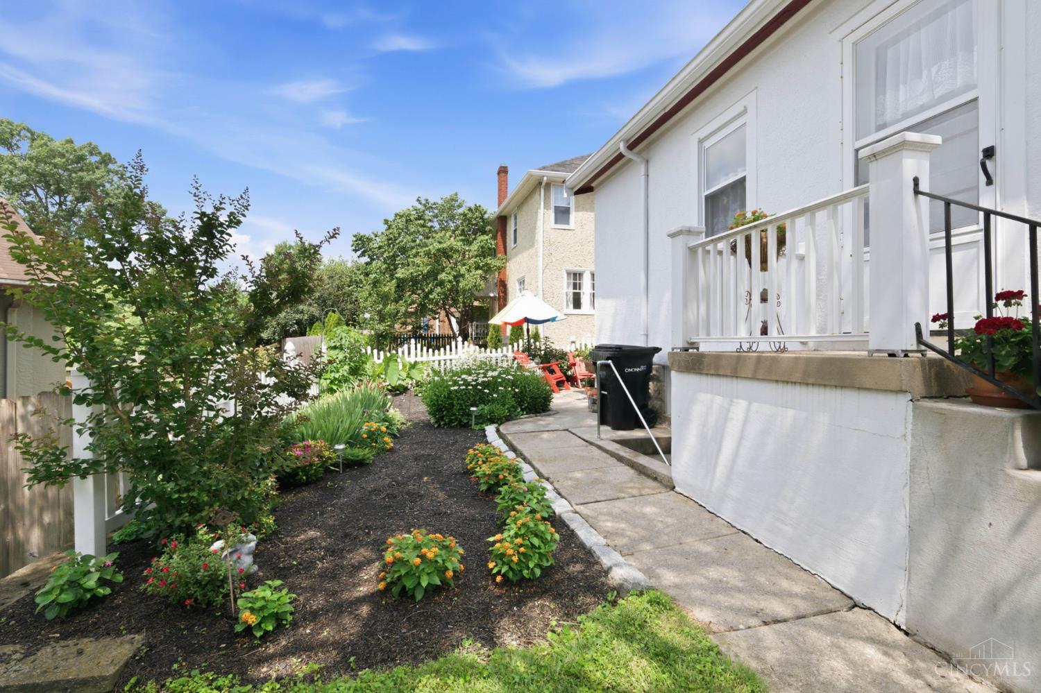 3319 Lookout Drive