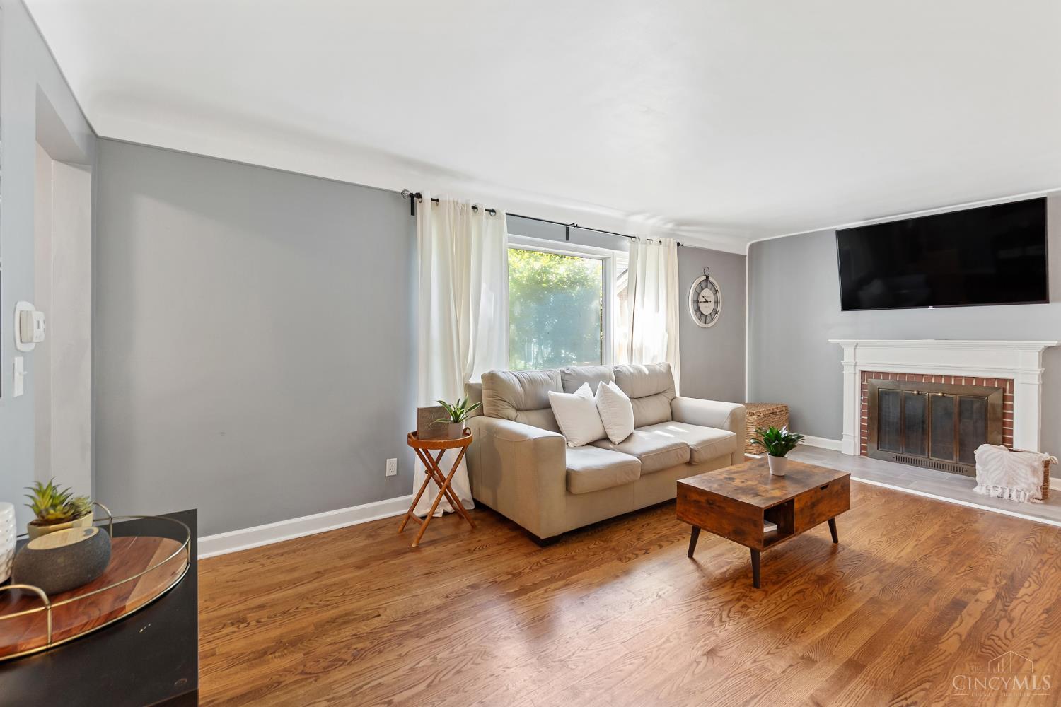 6465 Loiswood Drive