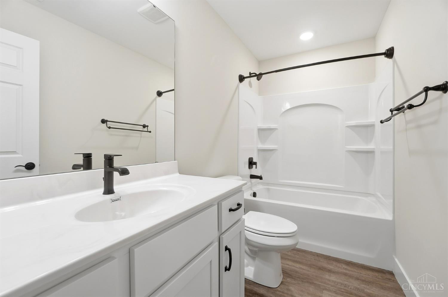 4414 Dogwood Drive