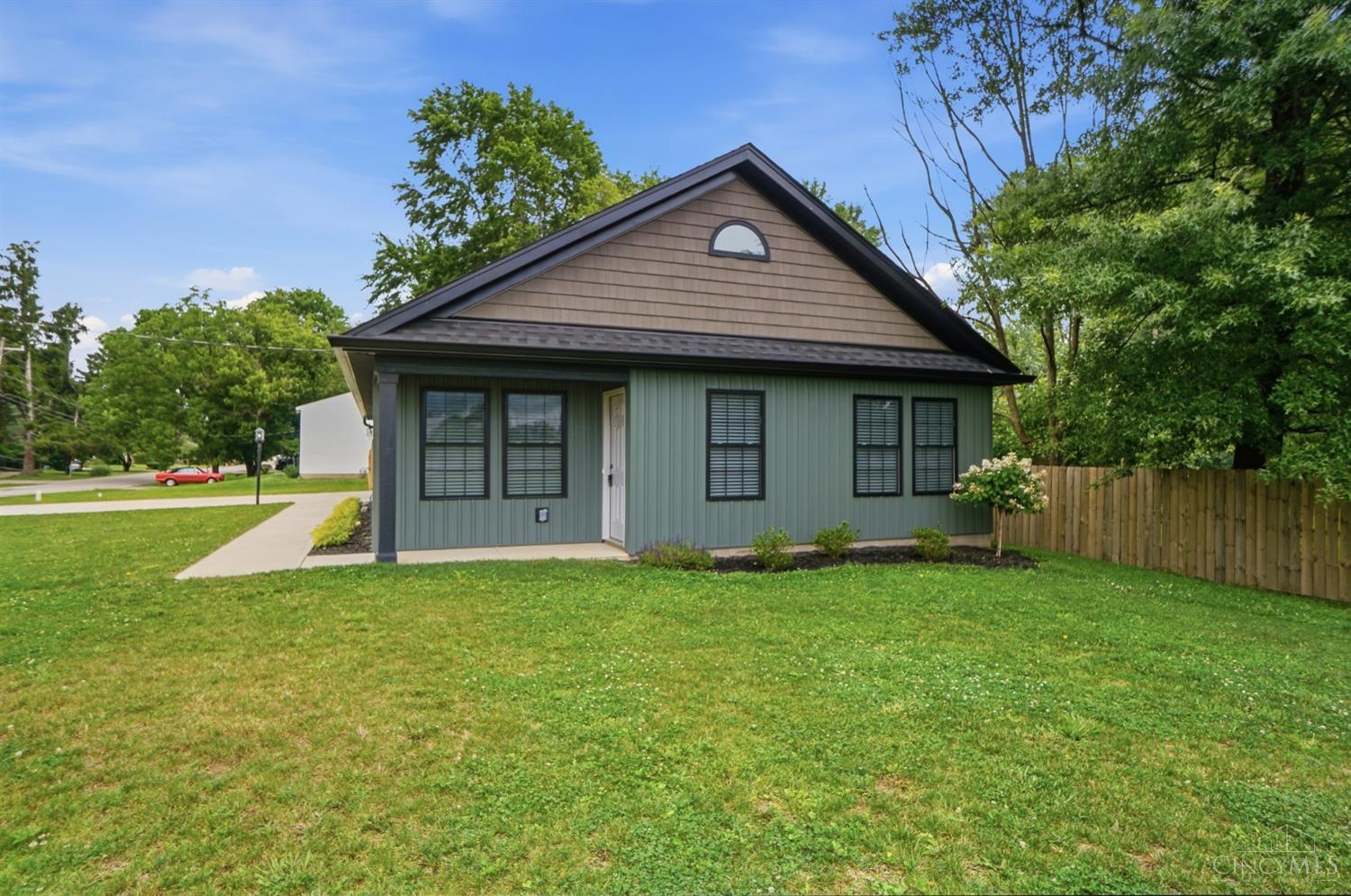 4414 Dogwood Drive