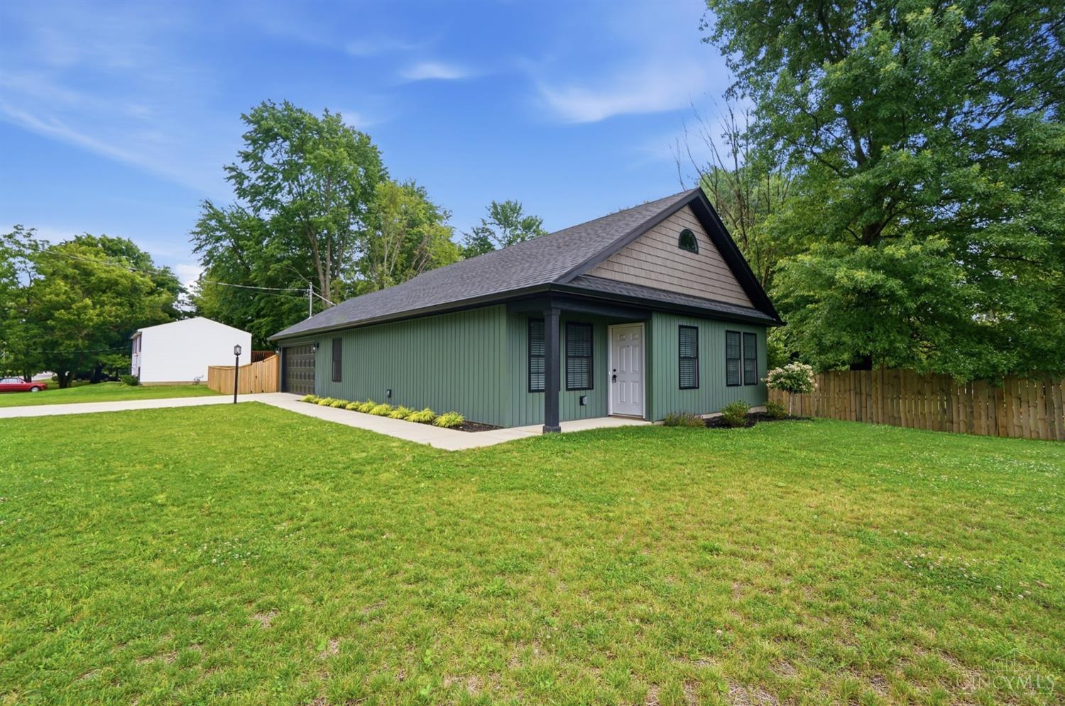 4414 Dogwood Drive