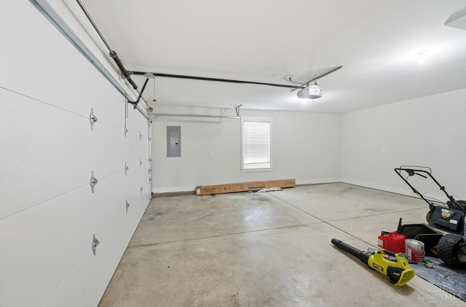 4414 Dogwood Drive
