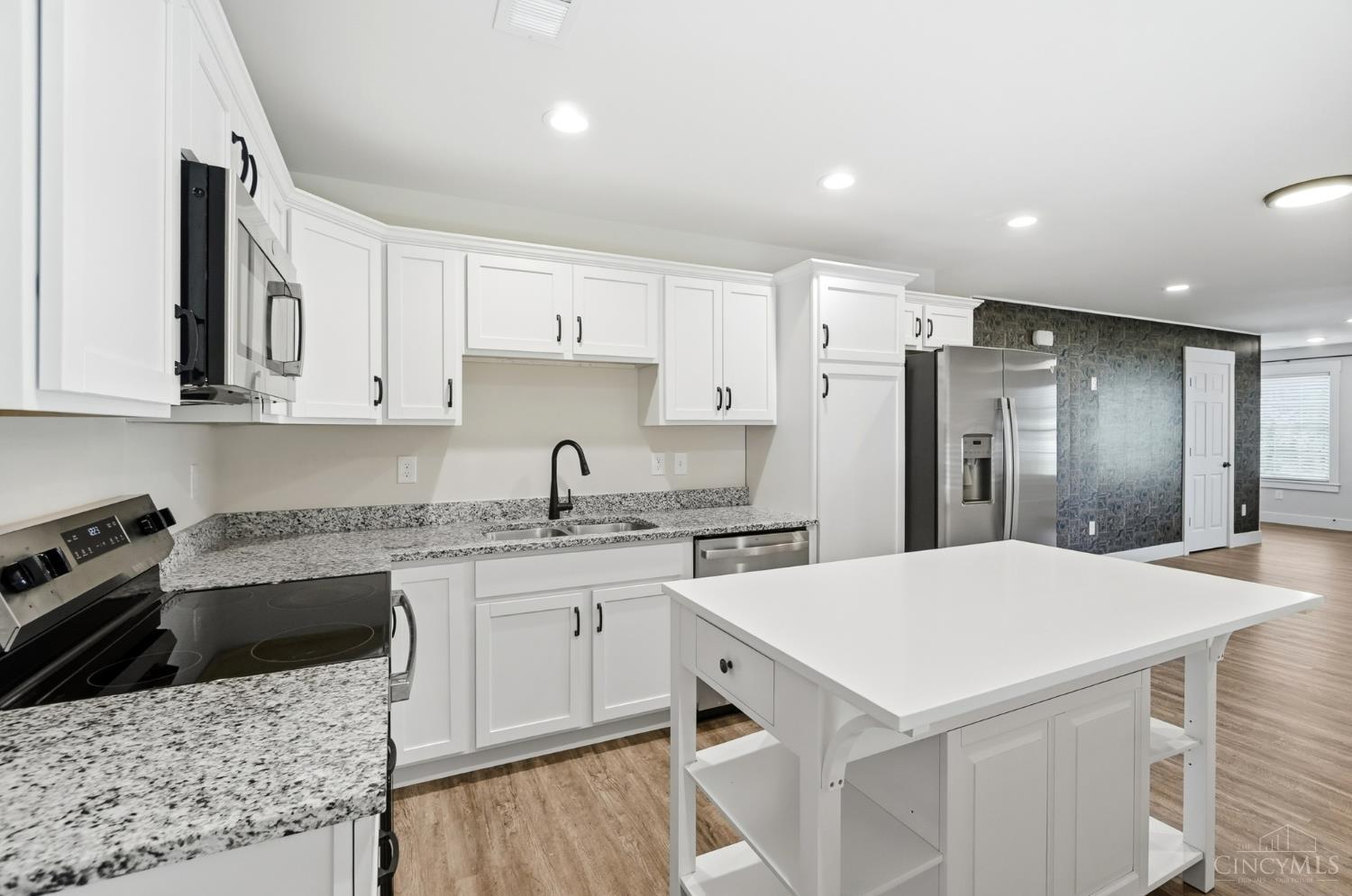 4414 Dogwood Drive