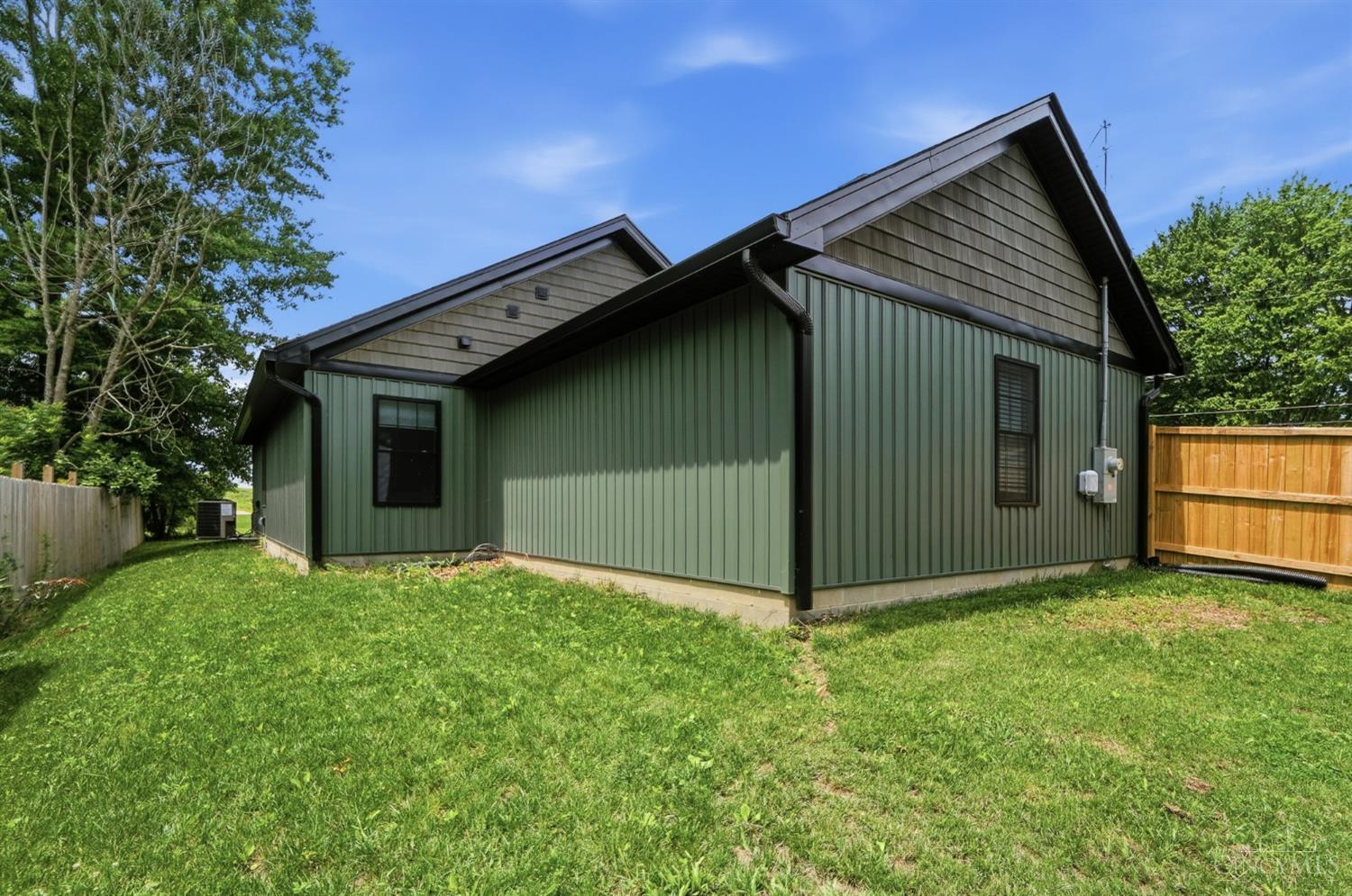 4414 Dogwood Drive