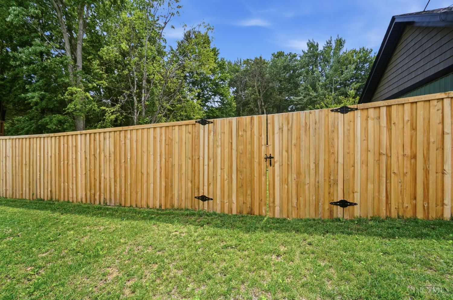 4414 Dogwood Drive