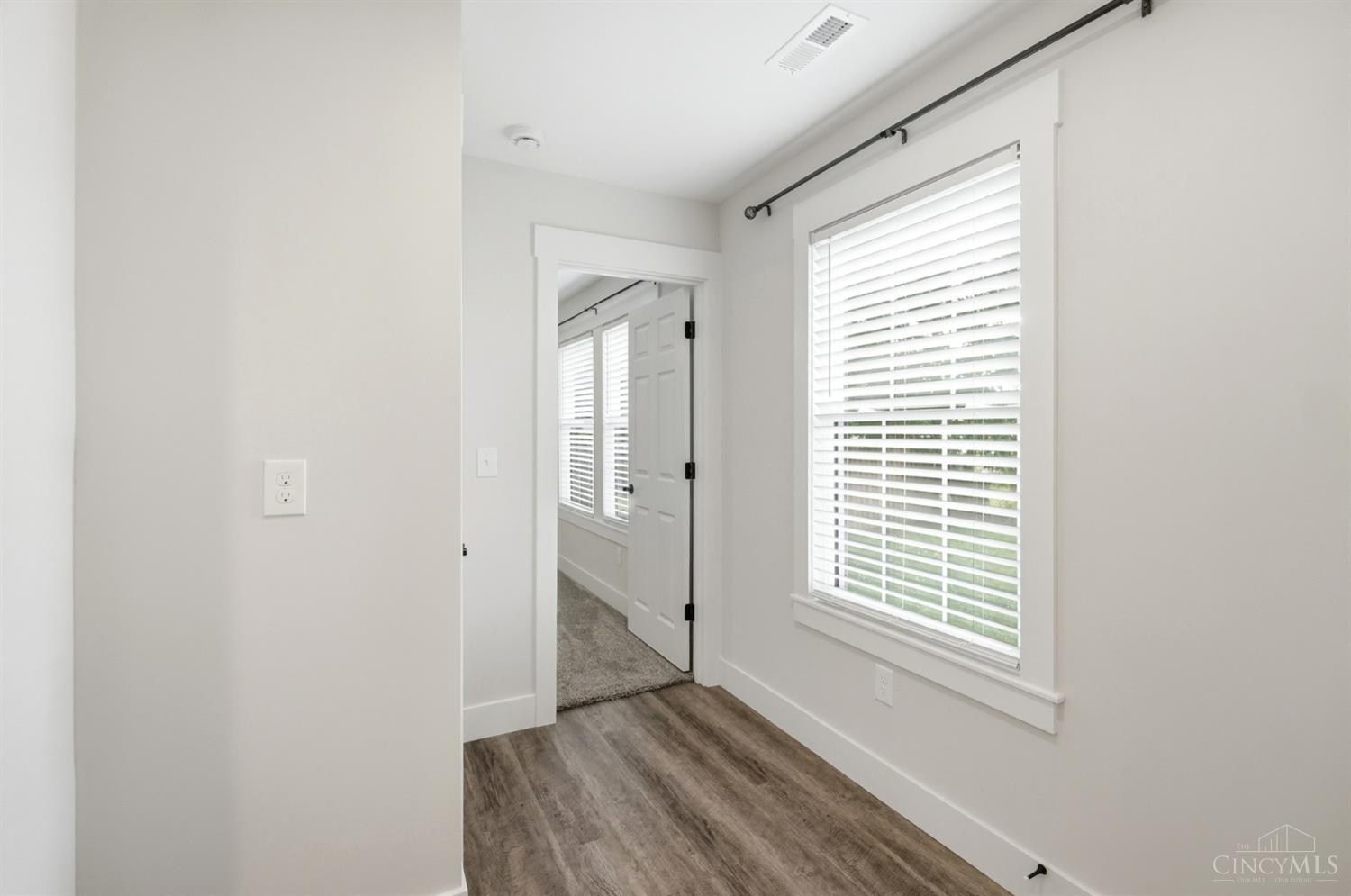 4414 Dogwood Drive