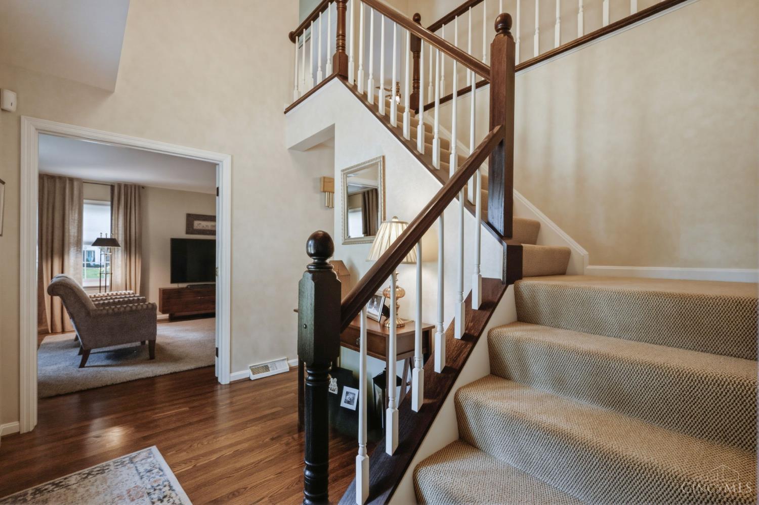 5875 Countryhills Drive