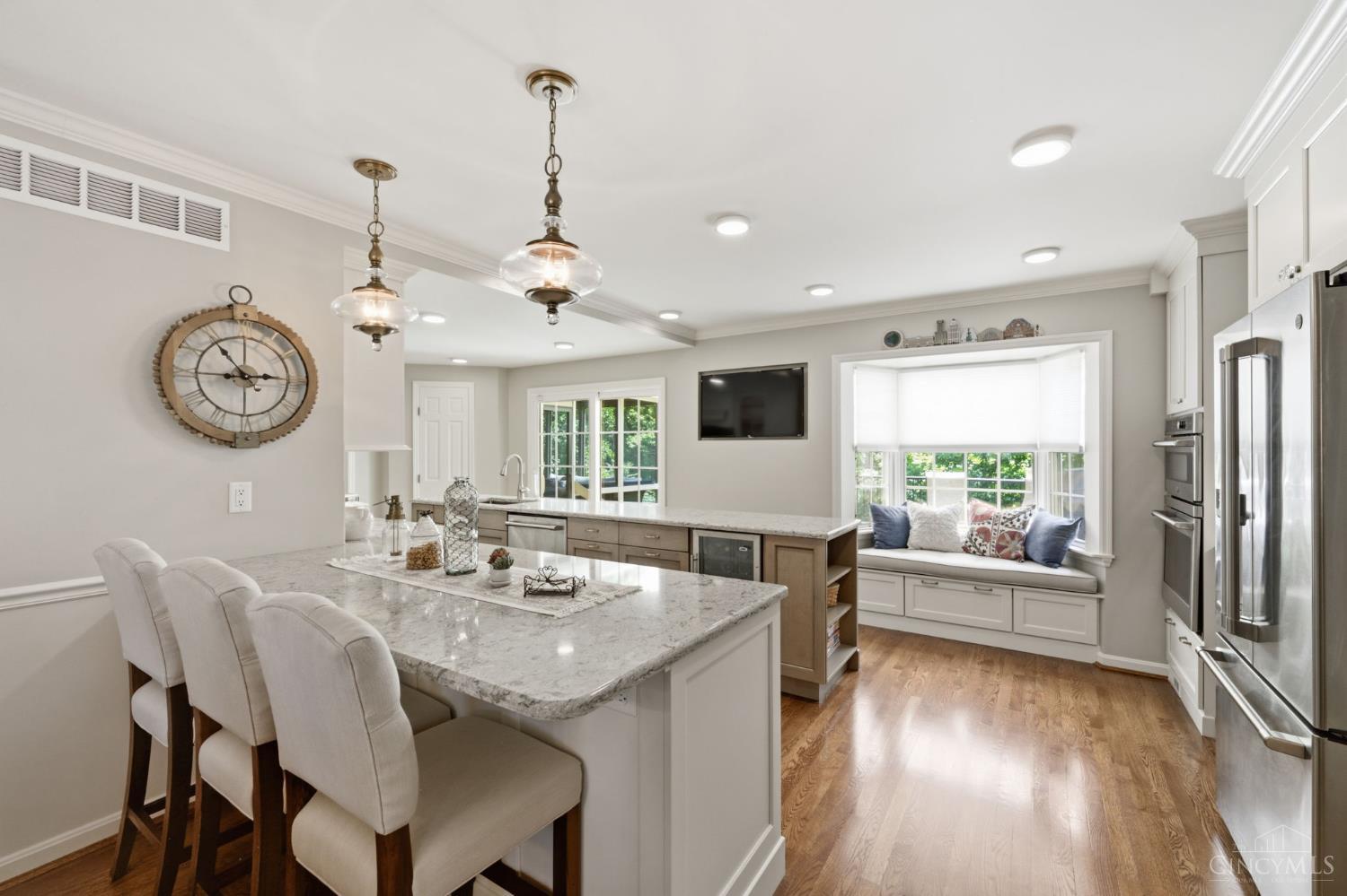 5875 Countryhills Drive