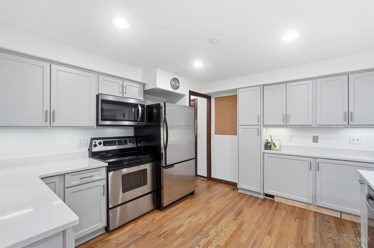 4605 Boomer Road