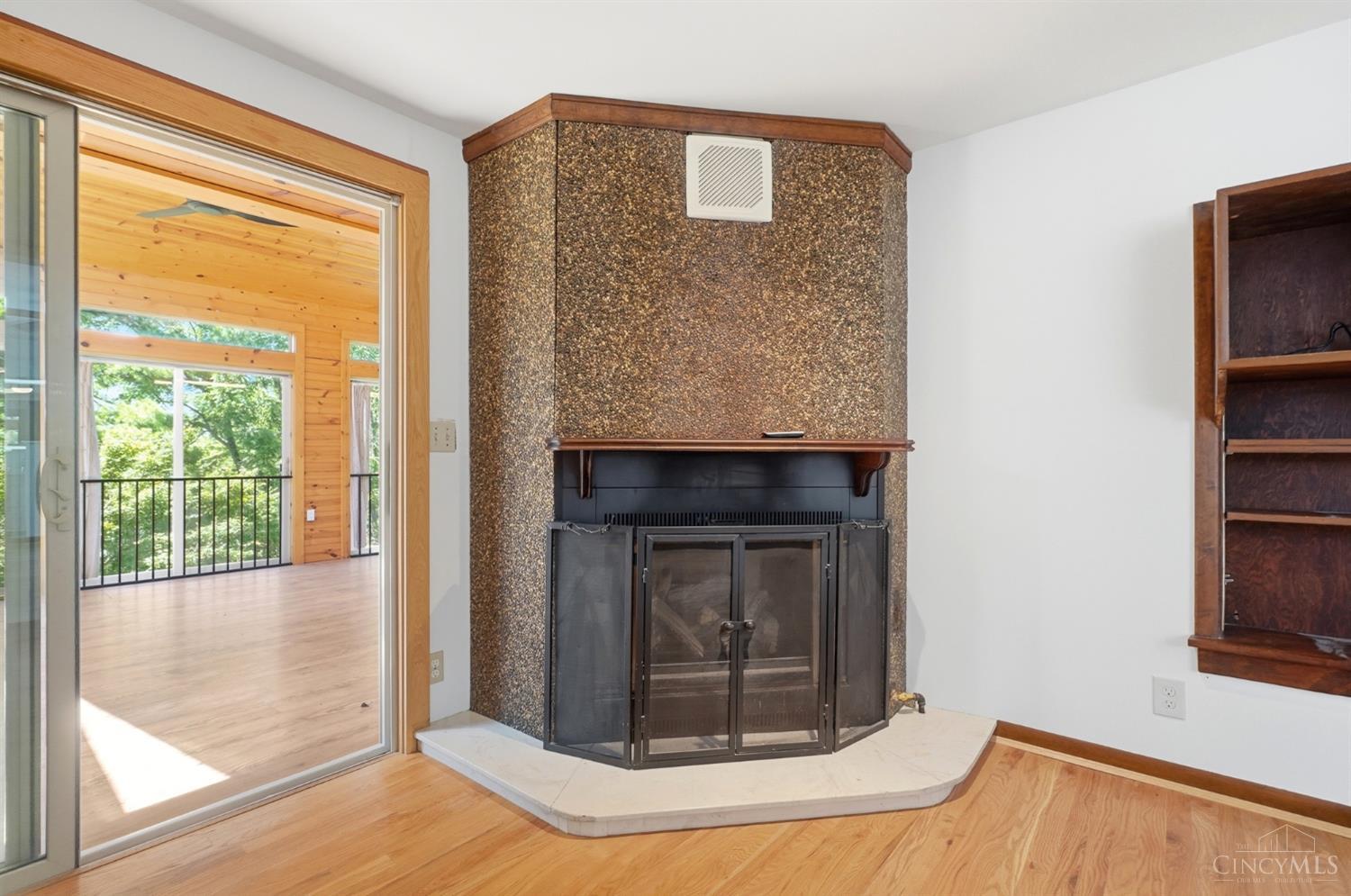 4605 Boomer Road
