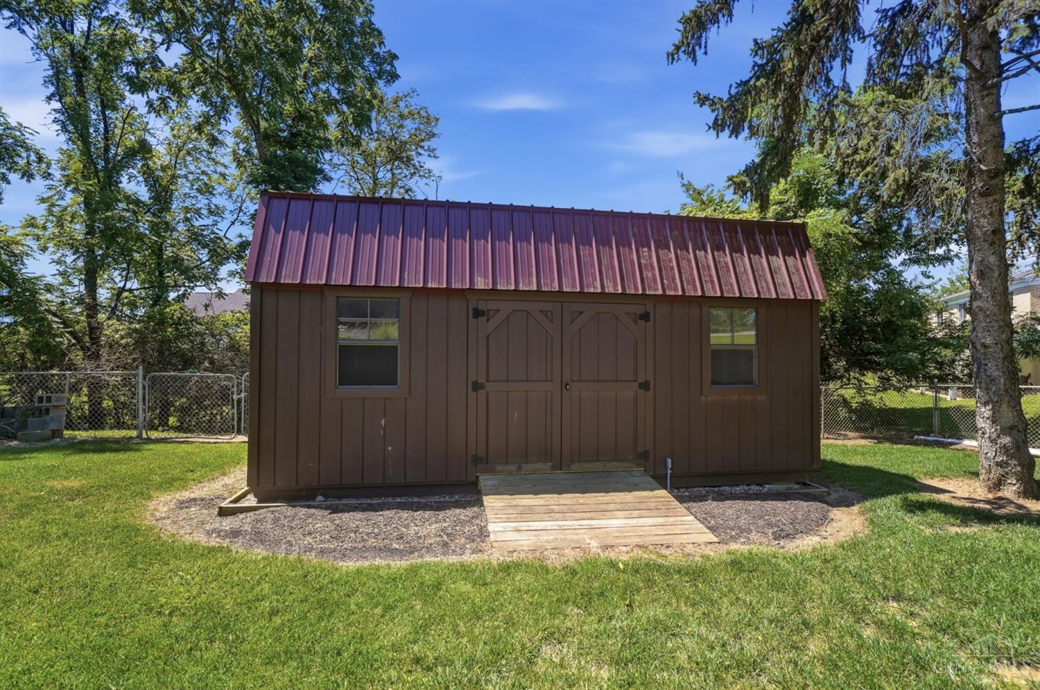 4605 Boomer Road