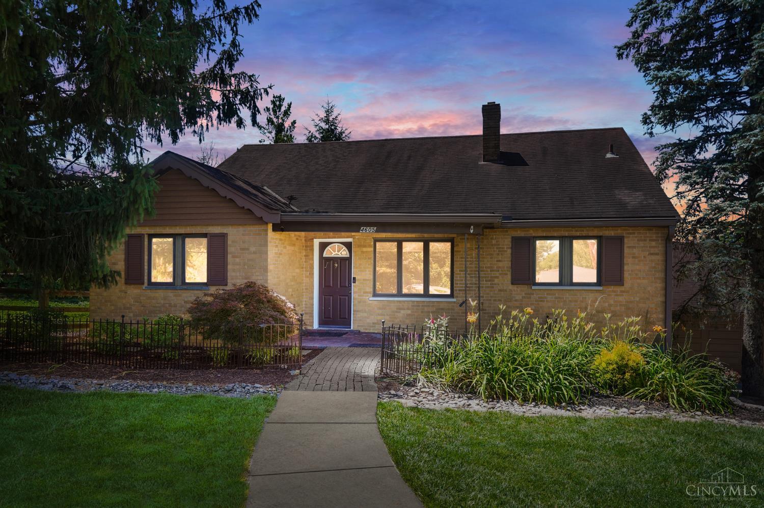 4605 Boomer Road