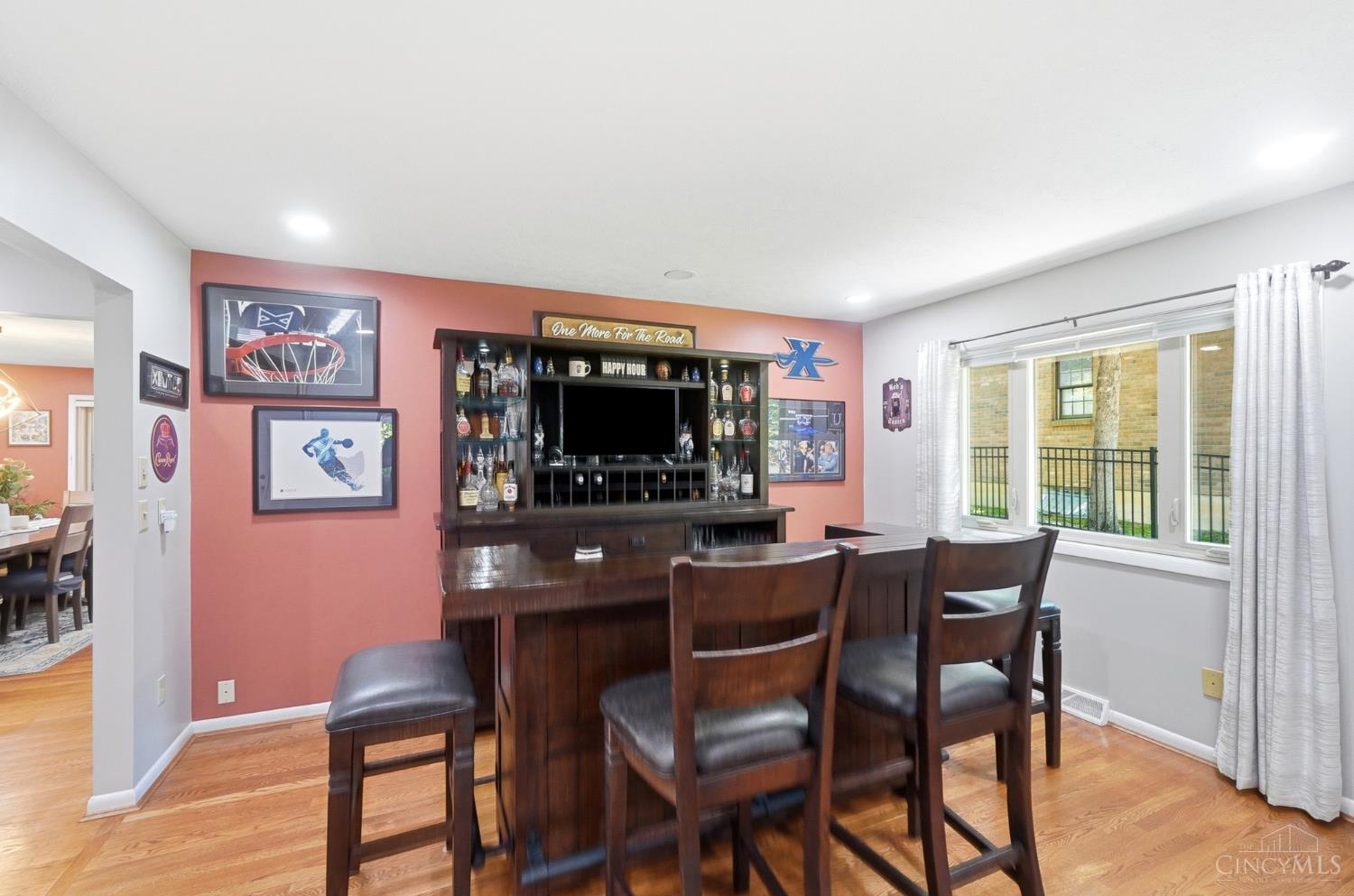 5410 Cleves Warsaw
