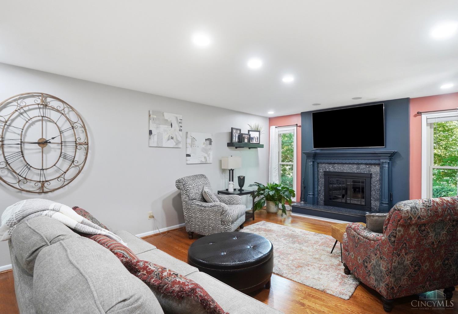5410 Cleves Warsaw