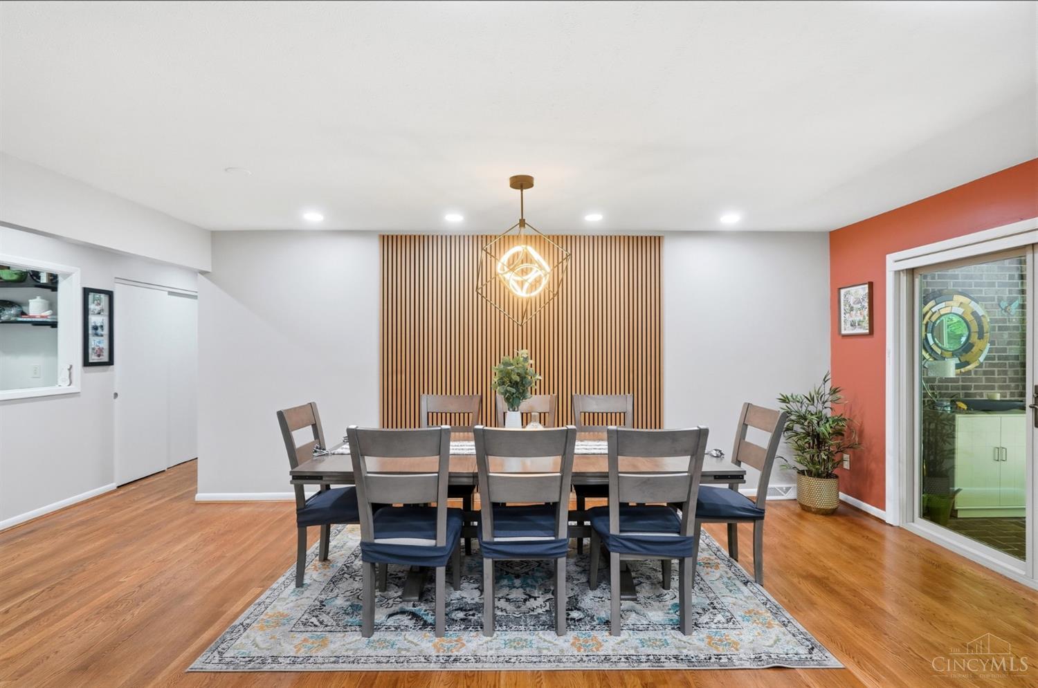 5410 Cleves Warsaw