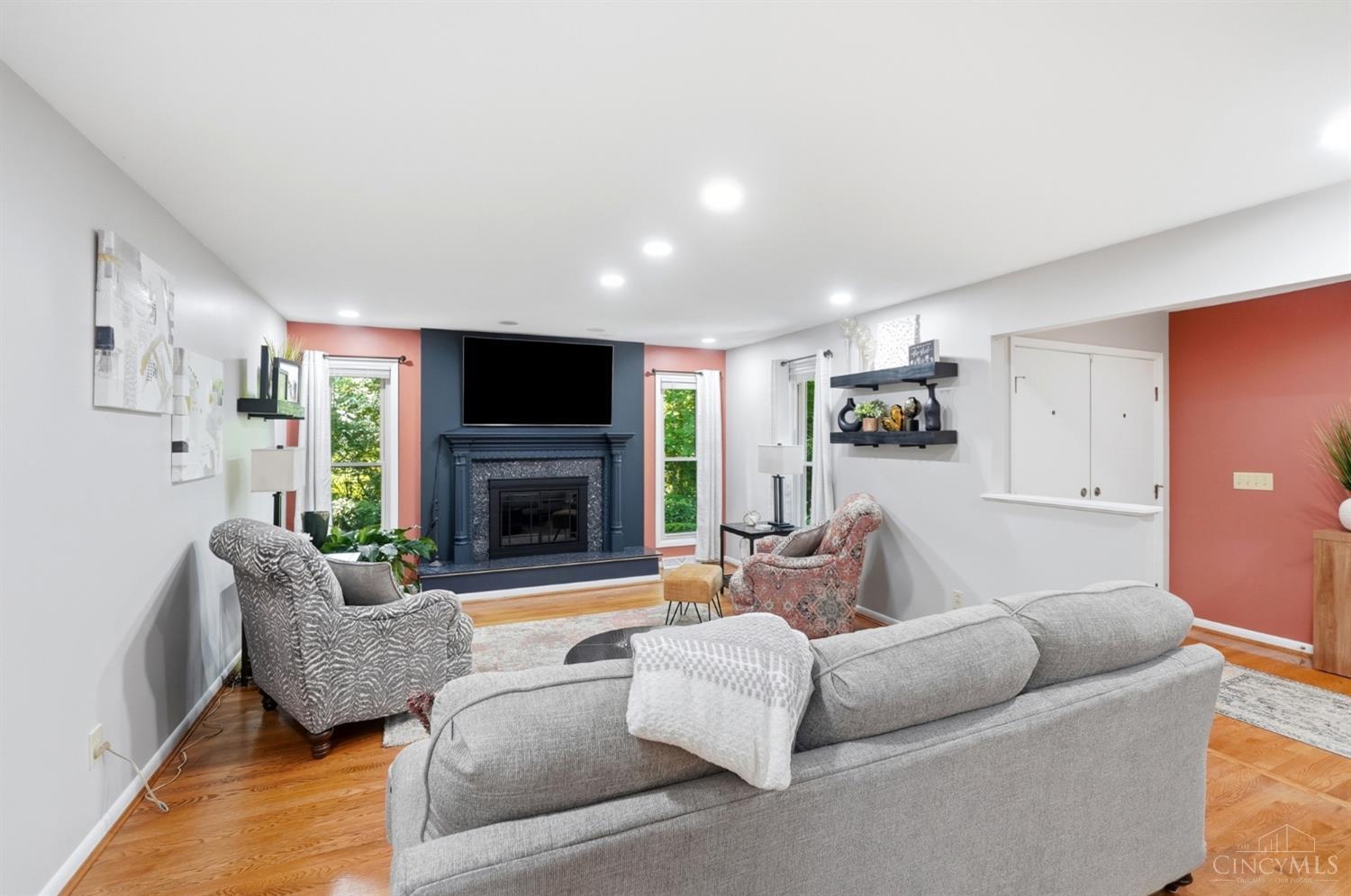 5410 Cleves Warsaw