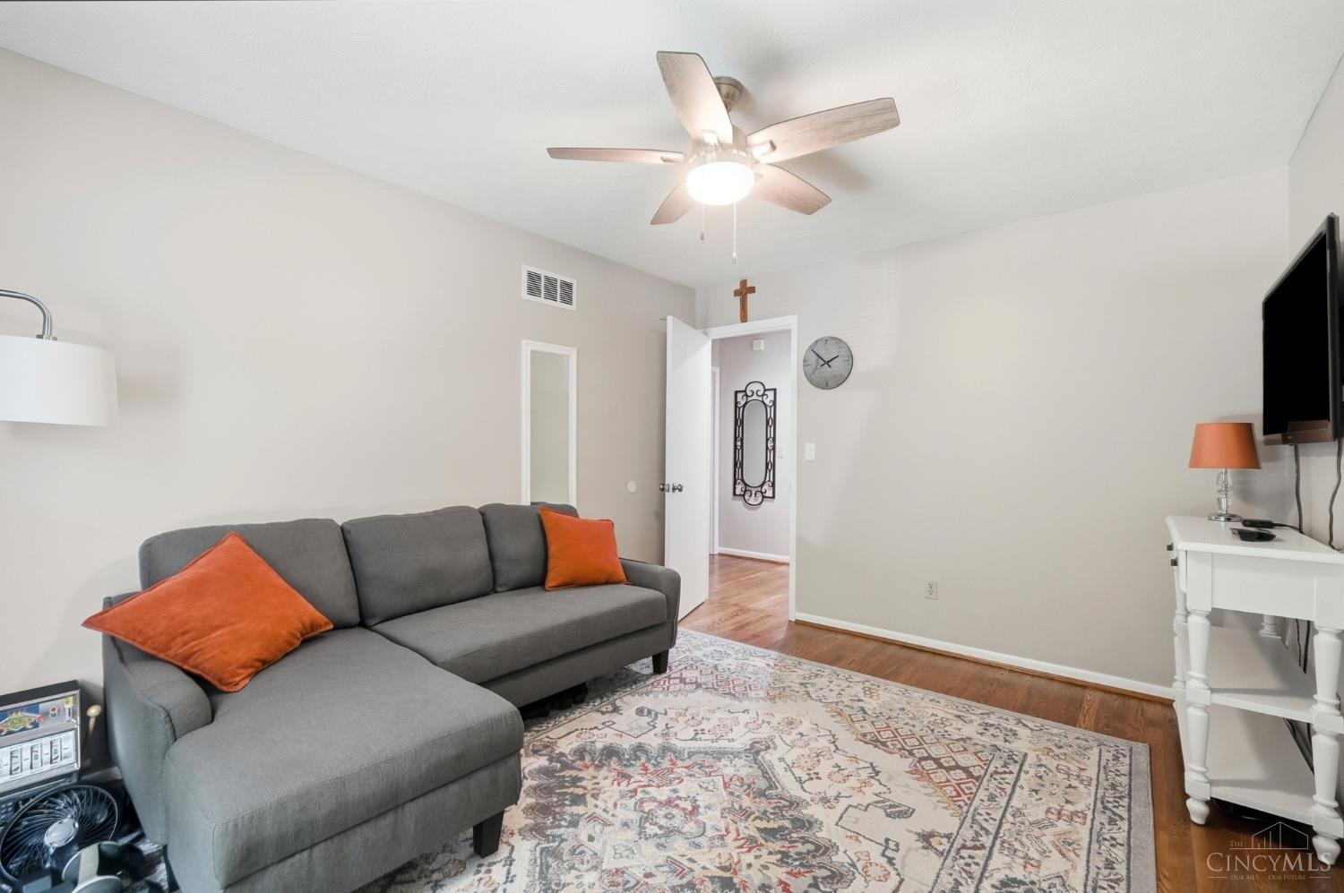 5410 Cleves Warsaw