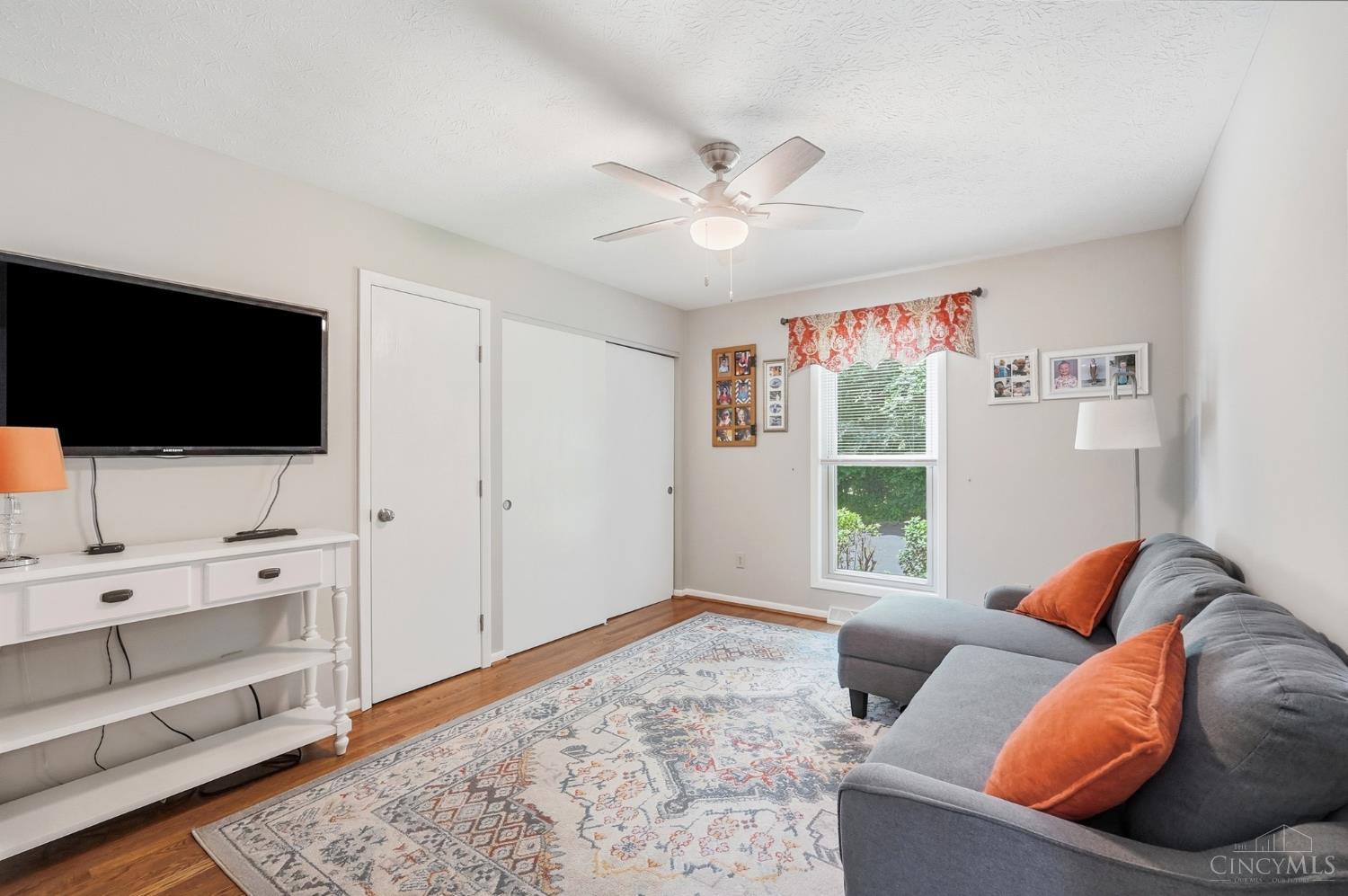 5410 Cleves Warsaw