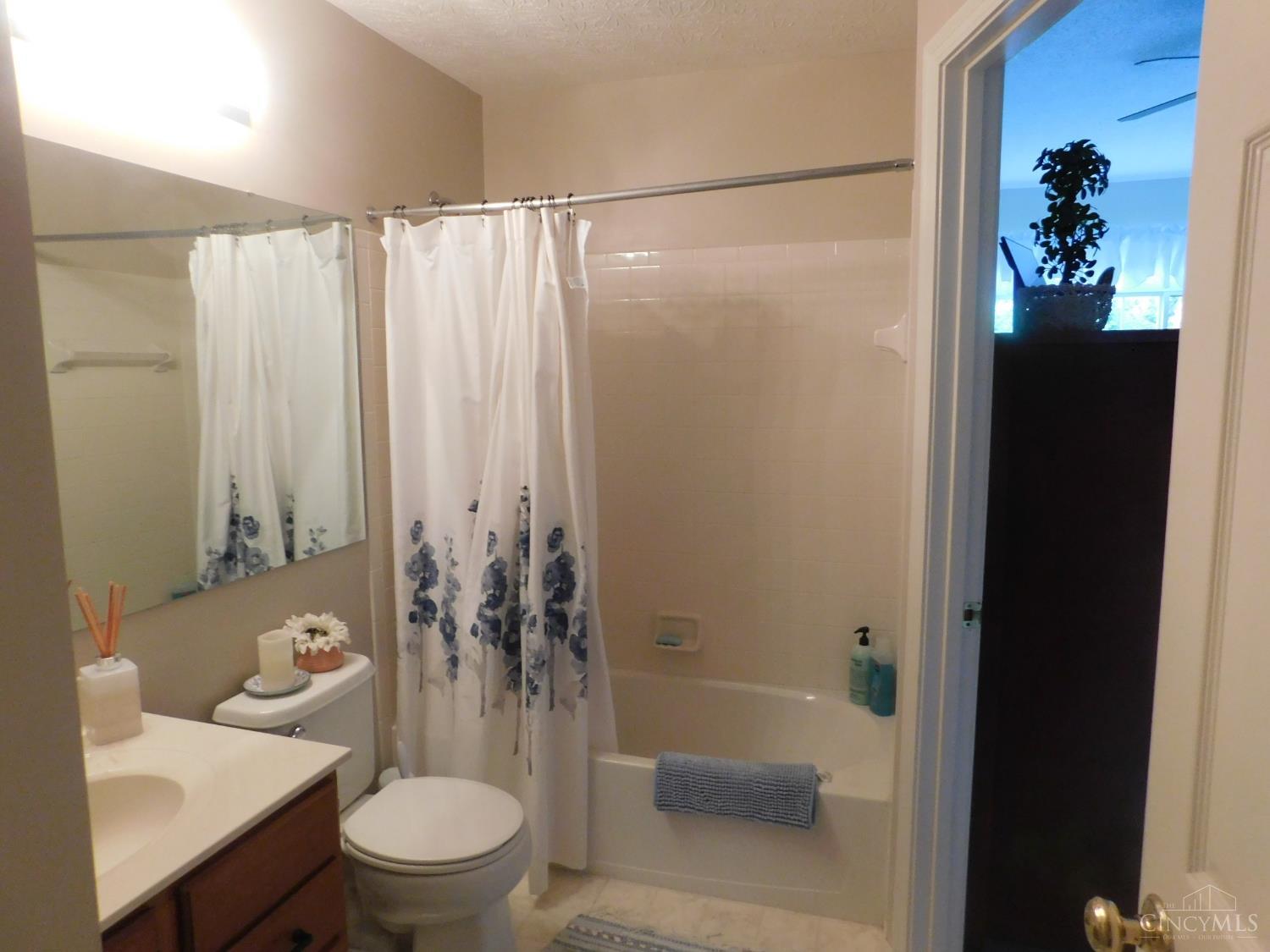 4230 Endeavor Drive 202