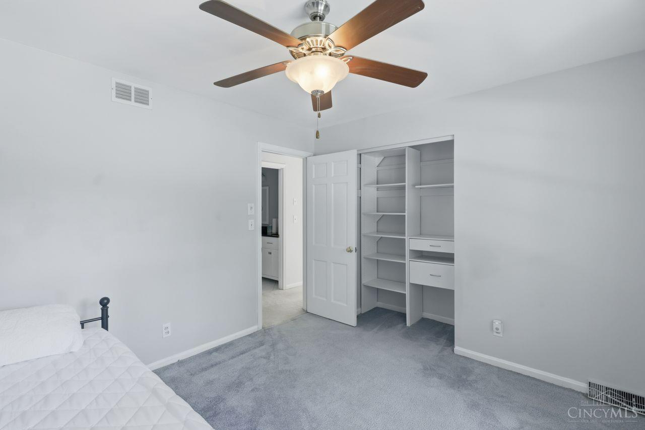 7820 Trailwind Drive