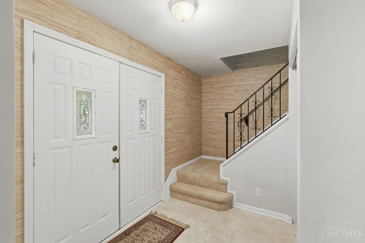 7820 Trailwind Drive