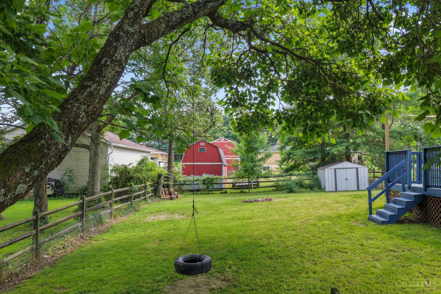 8042 Laurelwood Drive