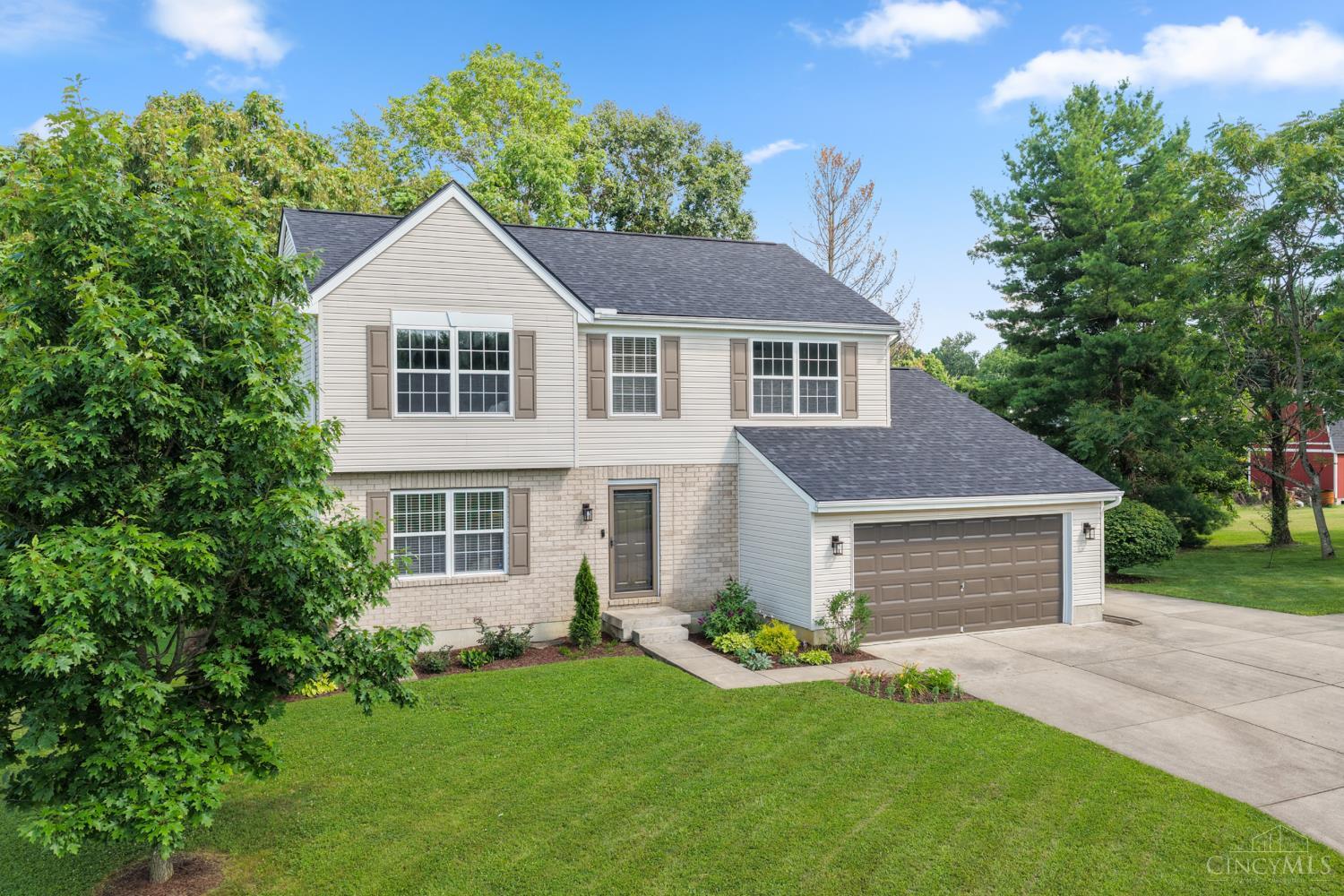 8042 Laurelwood Drive