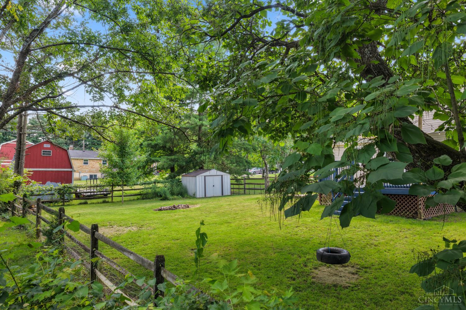 8042 Laurelwood Drive