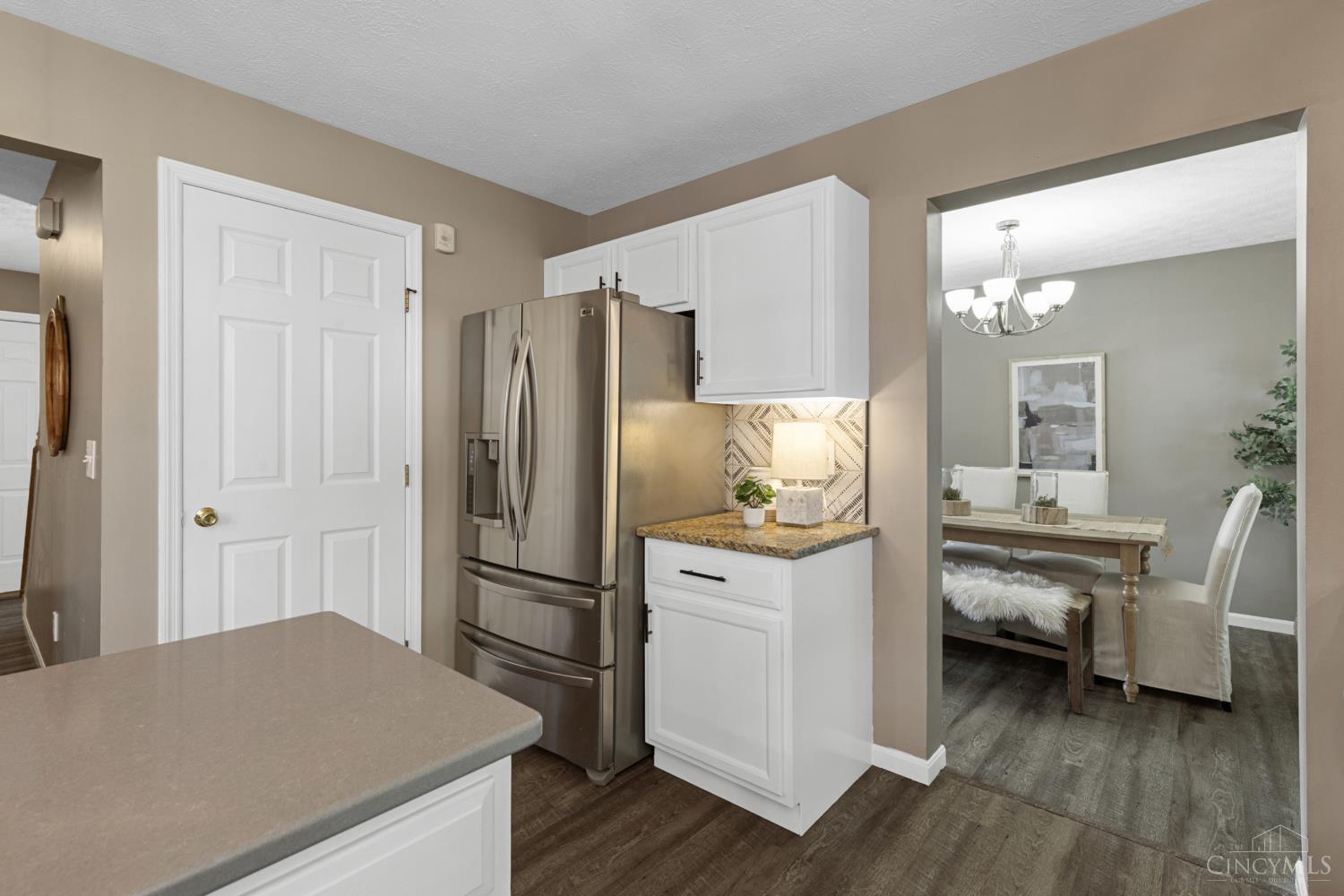 8042 Laurelwood Drive