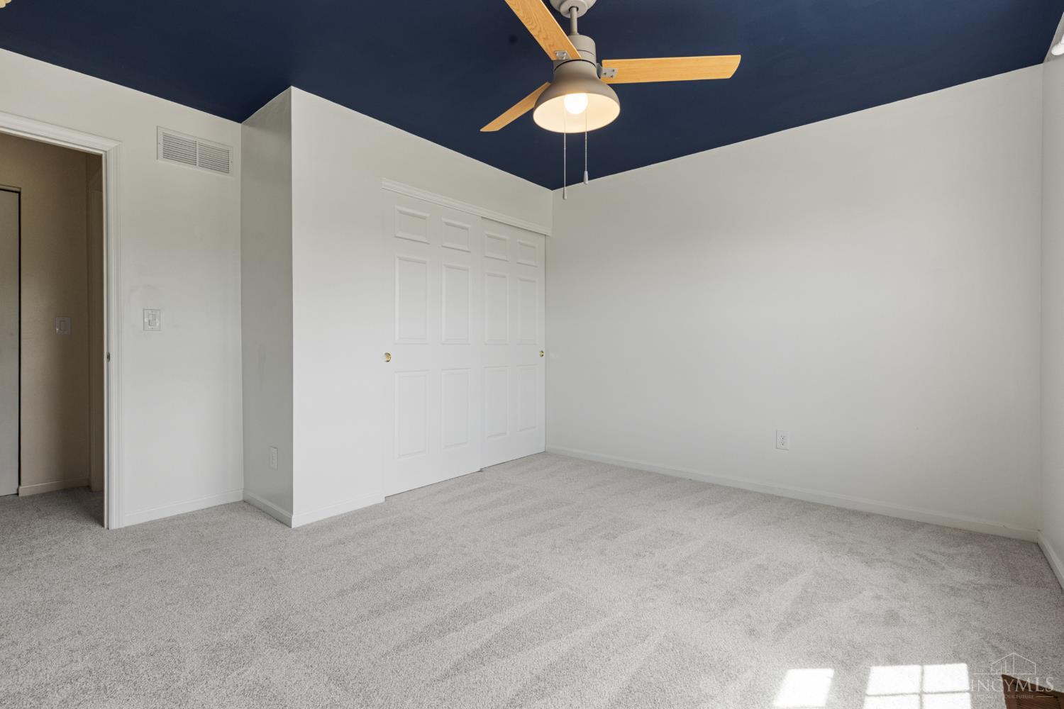 8042 Laurelwood Drive