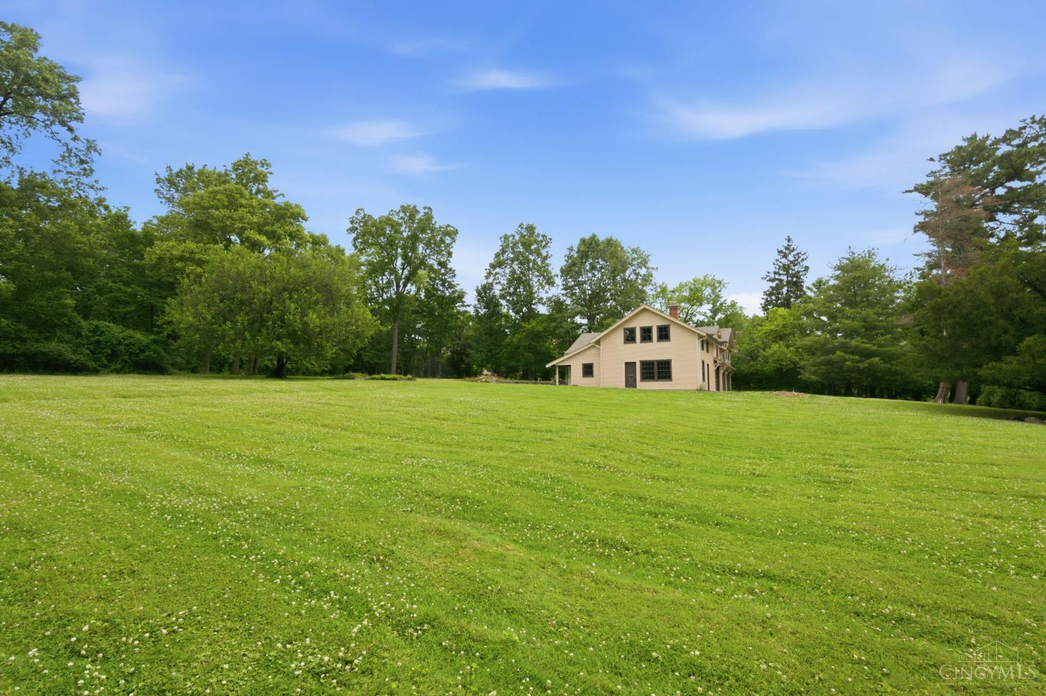 353 Oliver Road