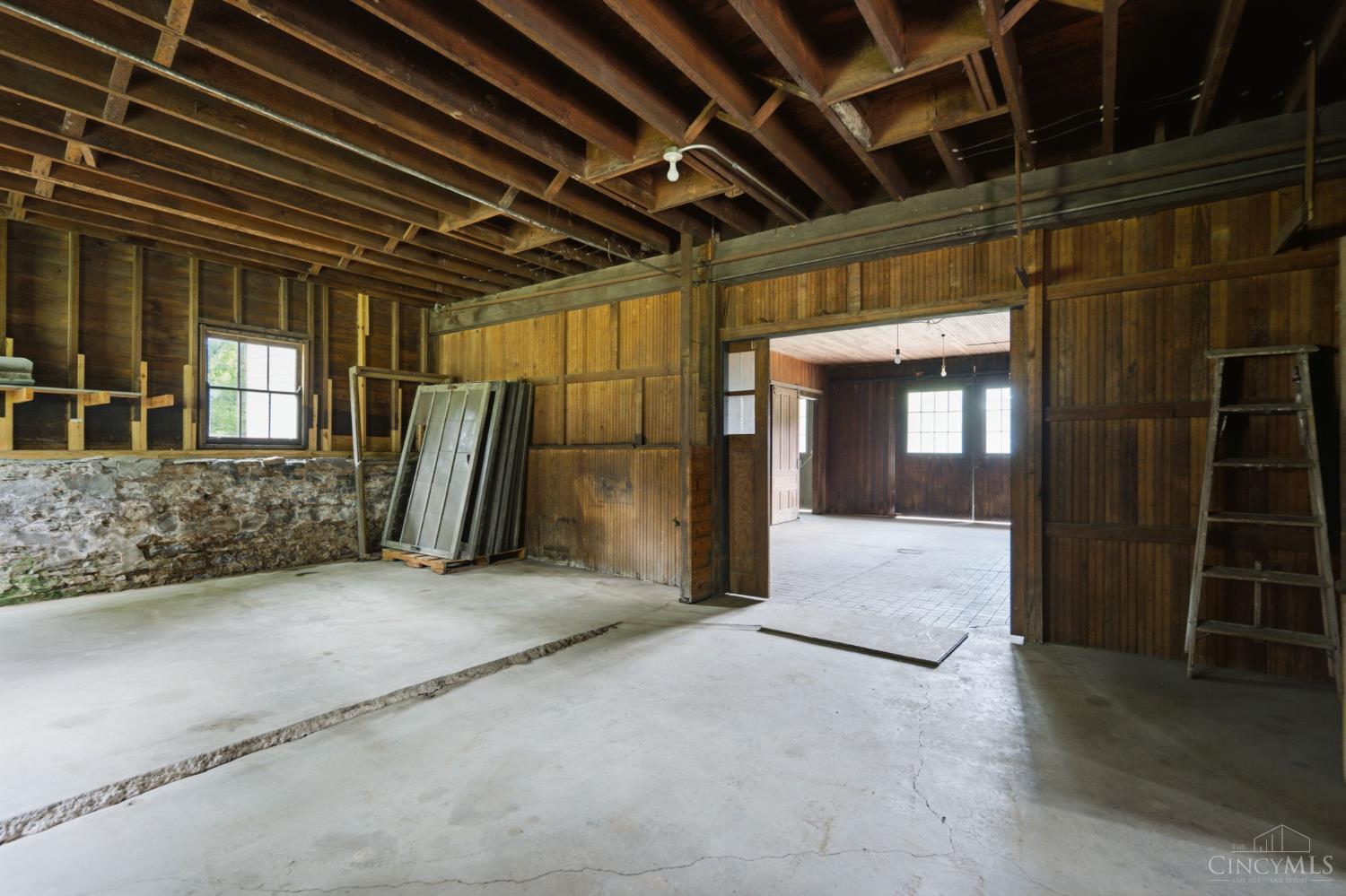 353 Oliver Road