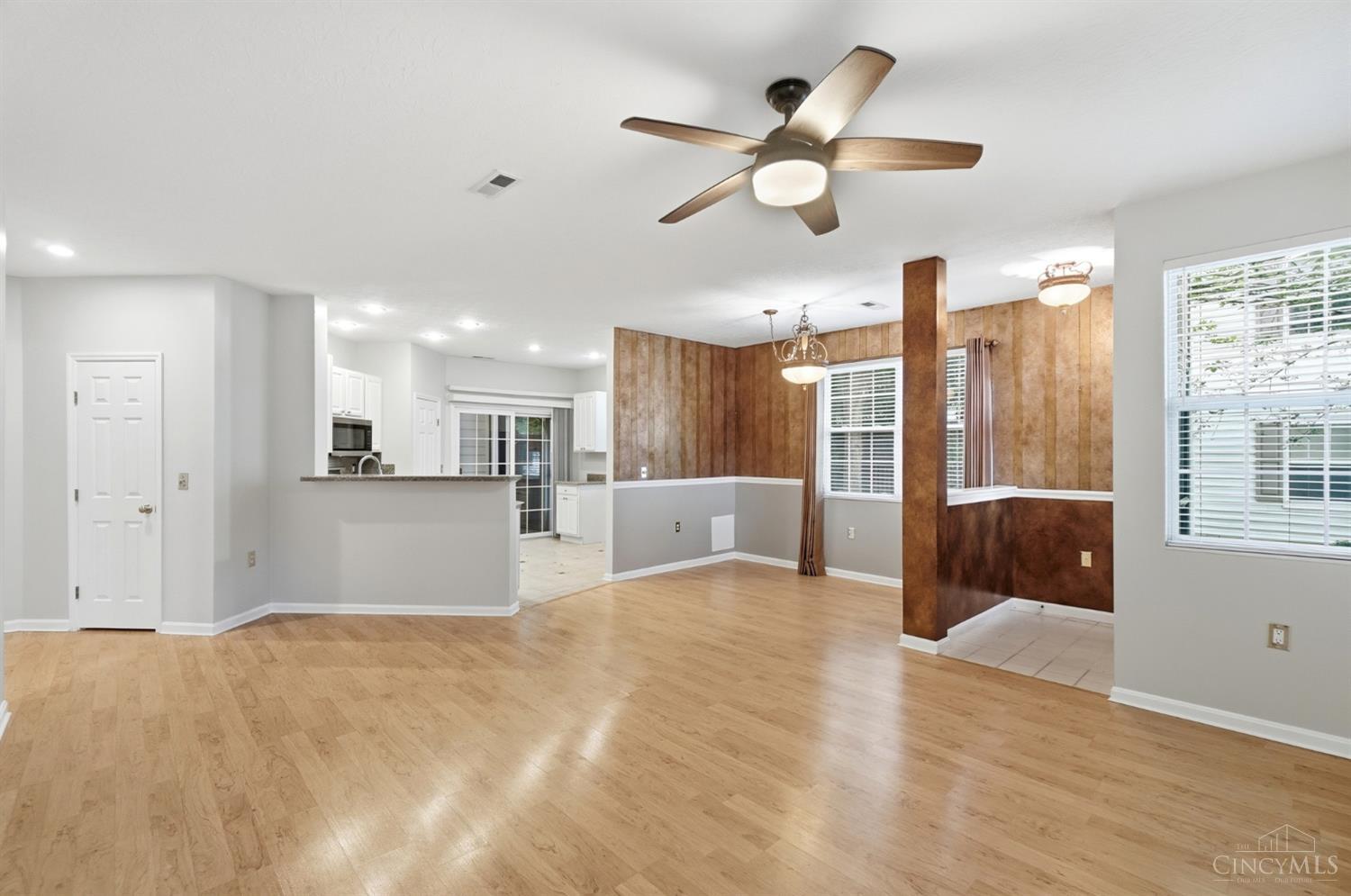 7492 Mansion Circle B