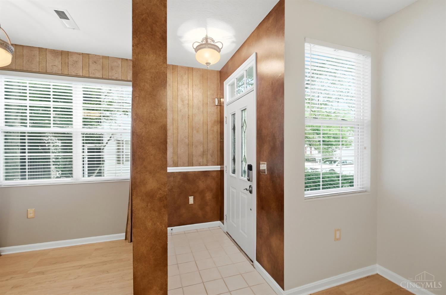 7492 Mansion Circle B