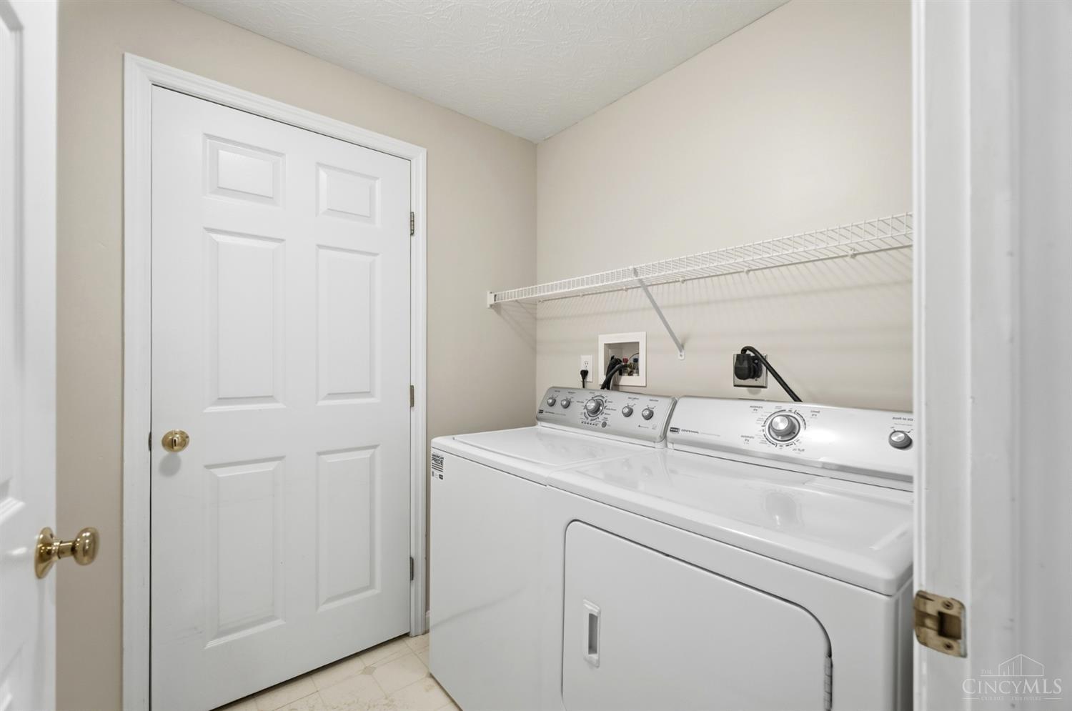 7492 Mansion Circle B