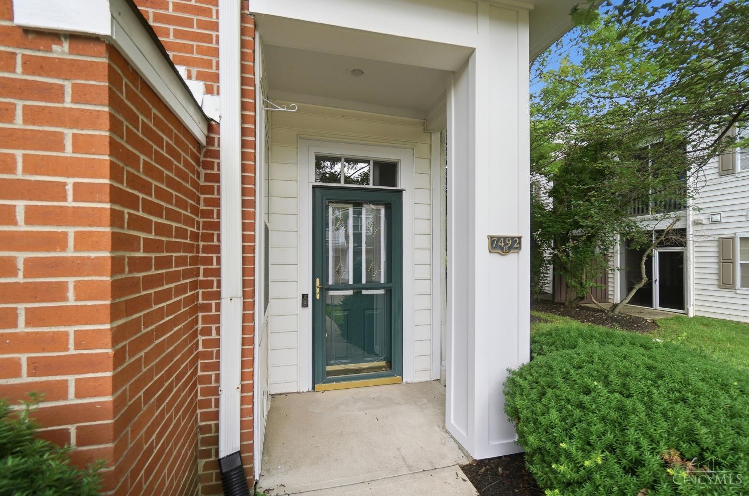 7492 Mansion Circle B