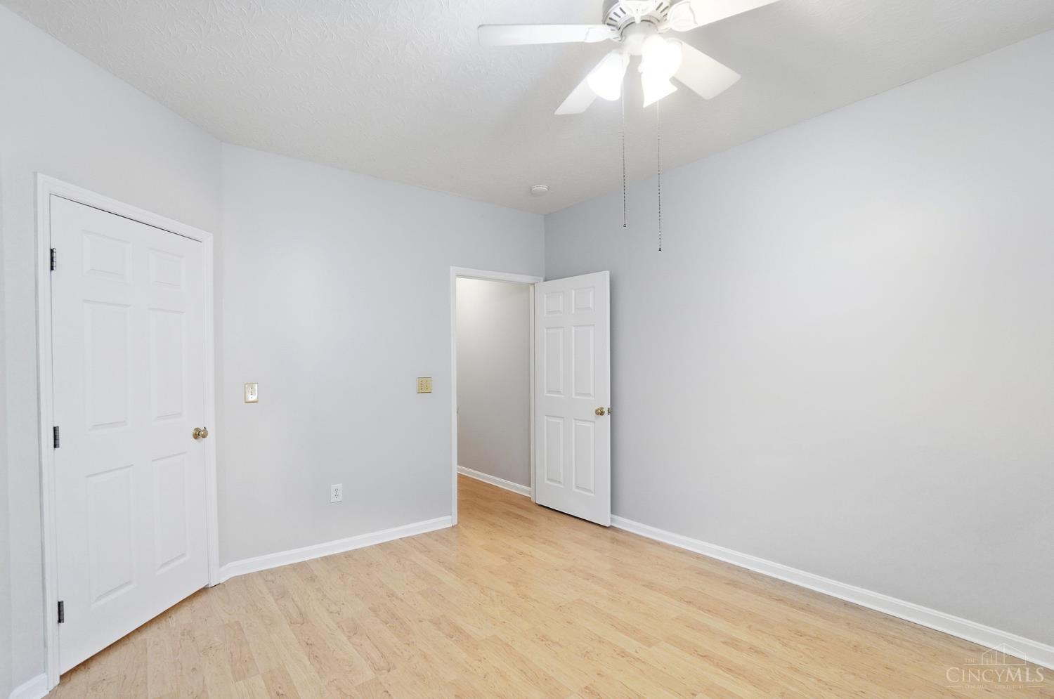 7492 Mansion Circle B